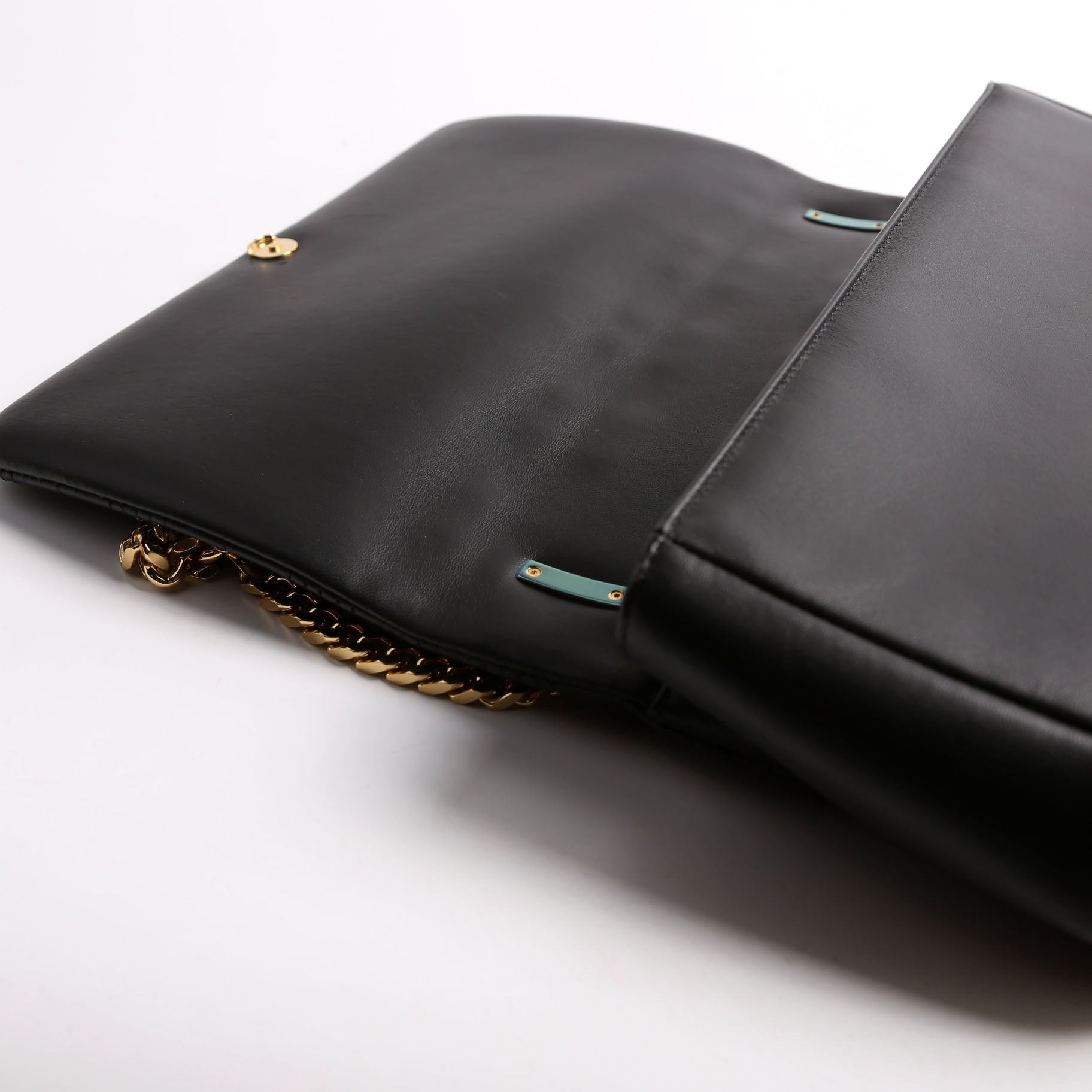Lola Flap Bag Lamb Medium 8063019 Black