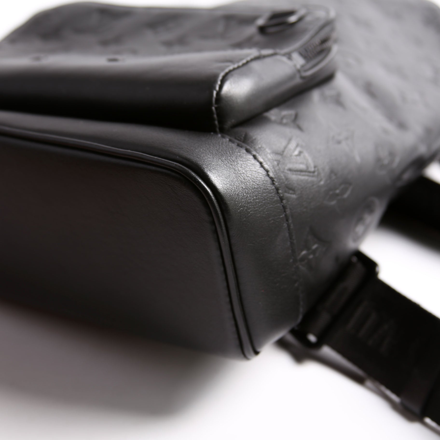 Racer Sling Shadow Monogram Black