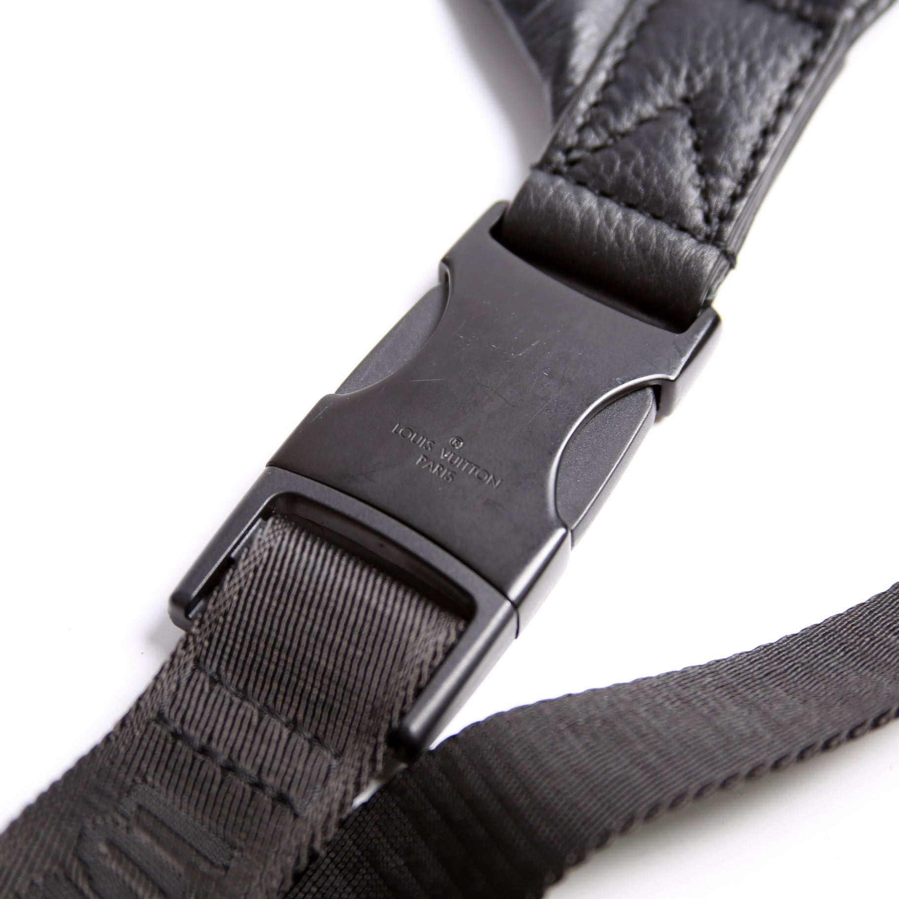 Discovery Bumbag Shadow Monogram
