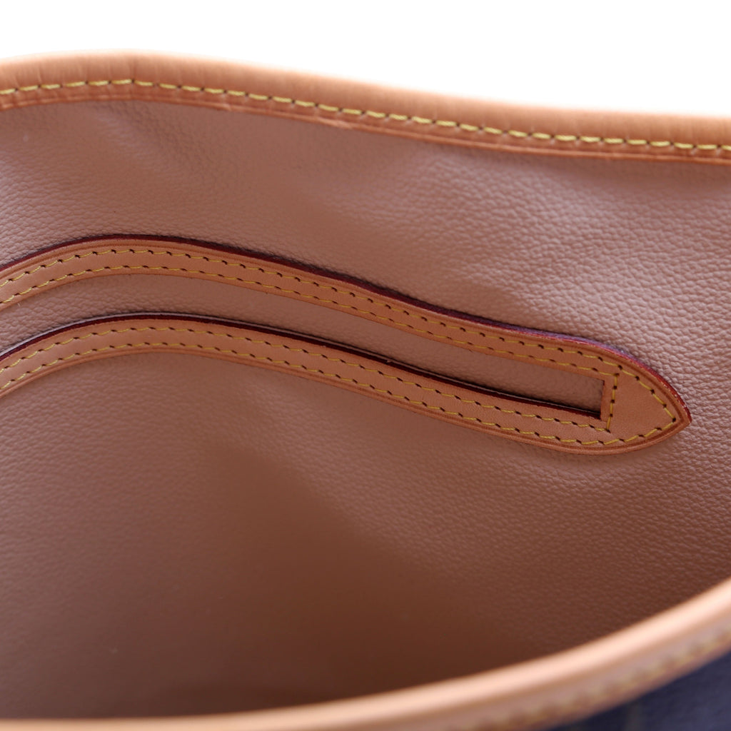 Bucket GM Monogram