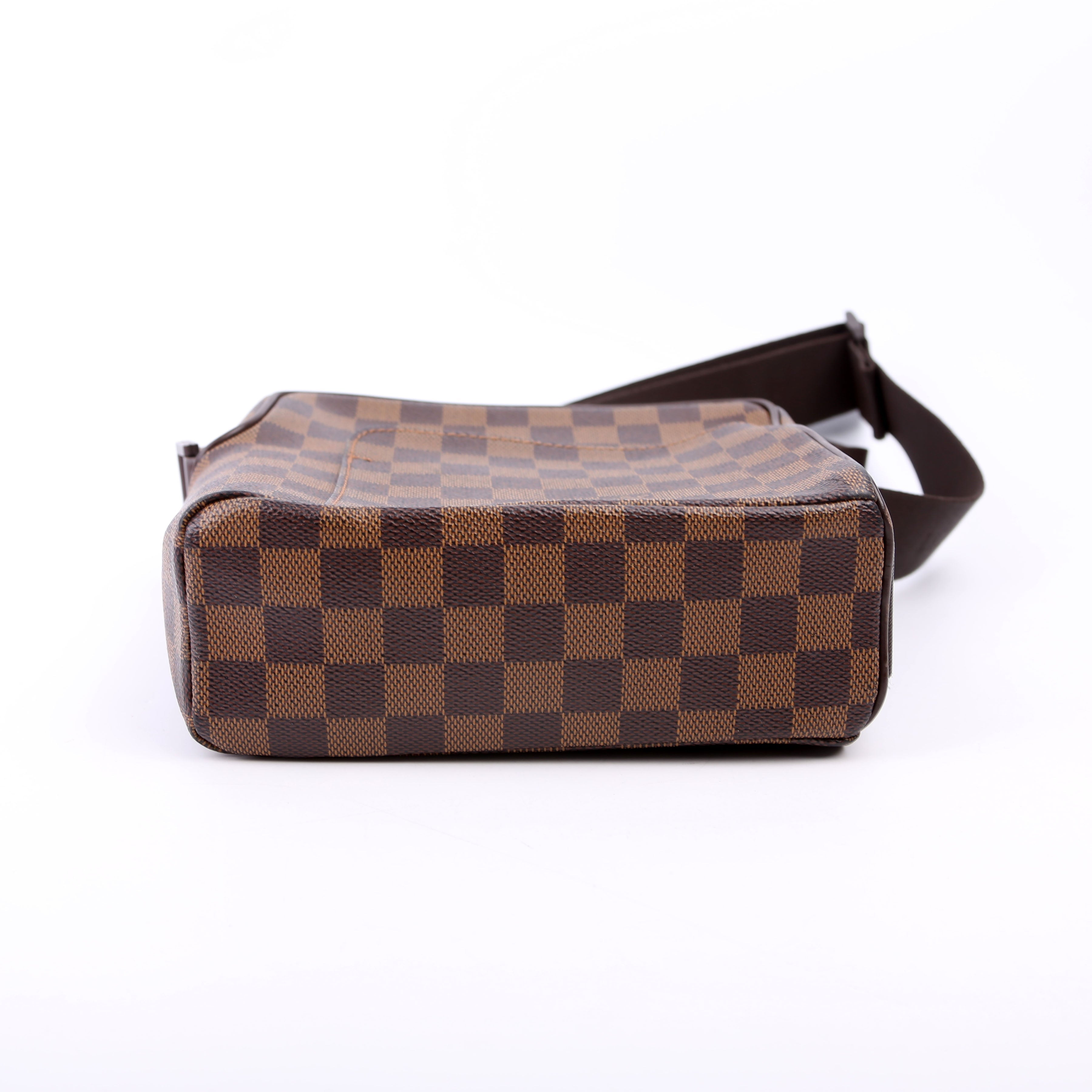 Olav MM Damier Ebene