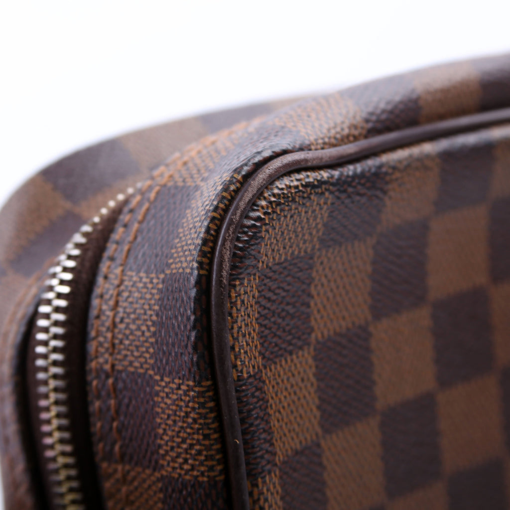 Olav MM Damier Ebene