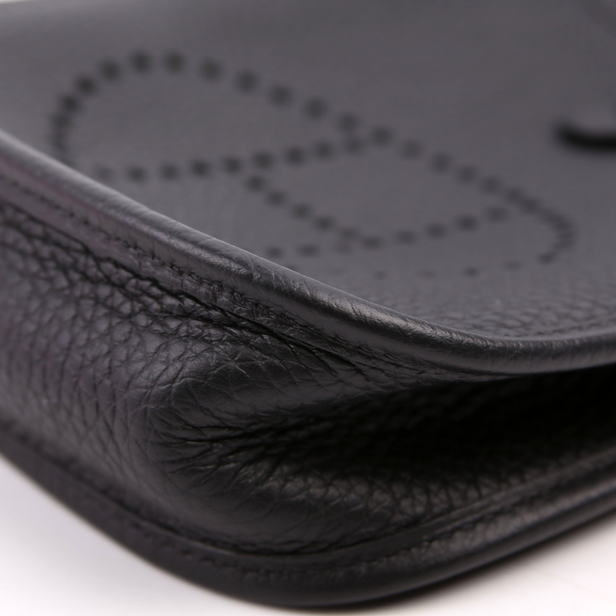 Evelyne TPM Black