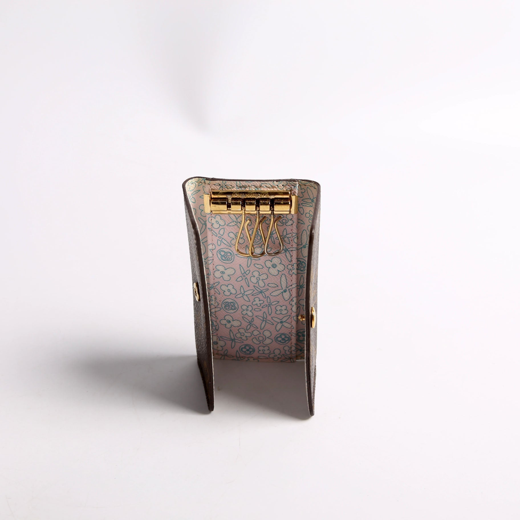 Multicles 4 Monogram