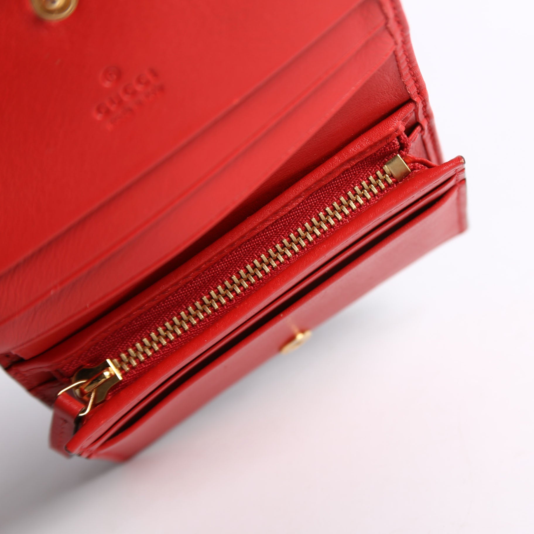 624641 GG Apple Card Case