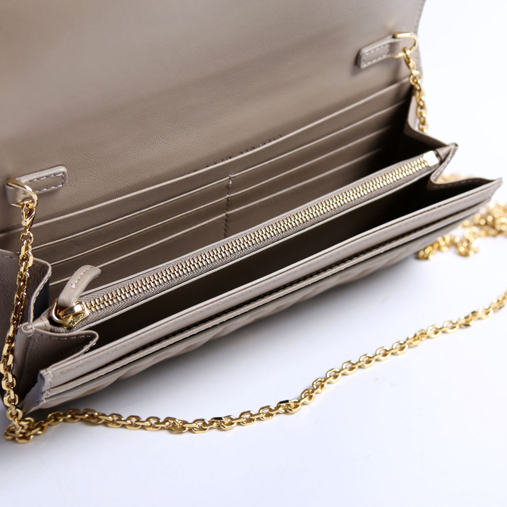 8M0365 FF Embossed Wallet On Chain Taupe