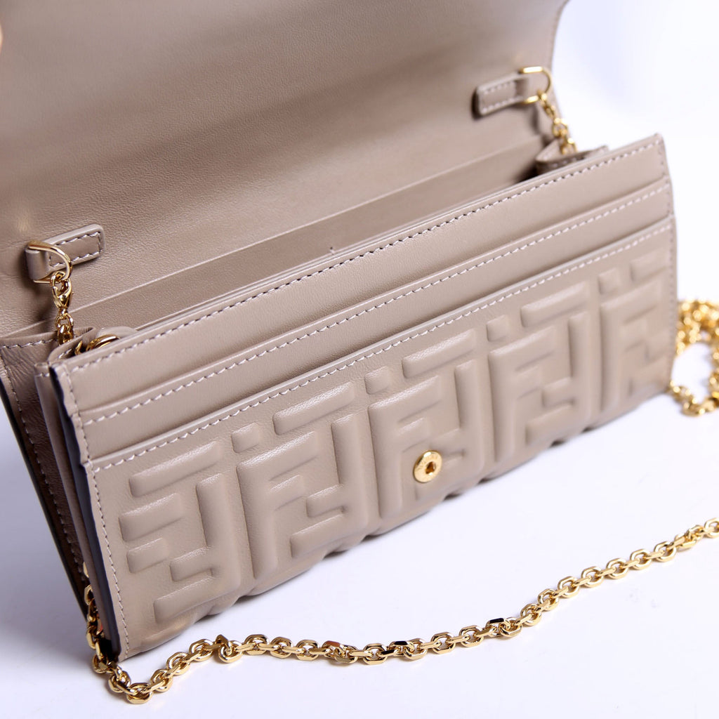 8M0365 FF Embossed Wallet On Chain Taupe