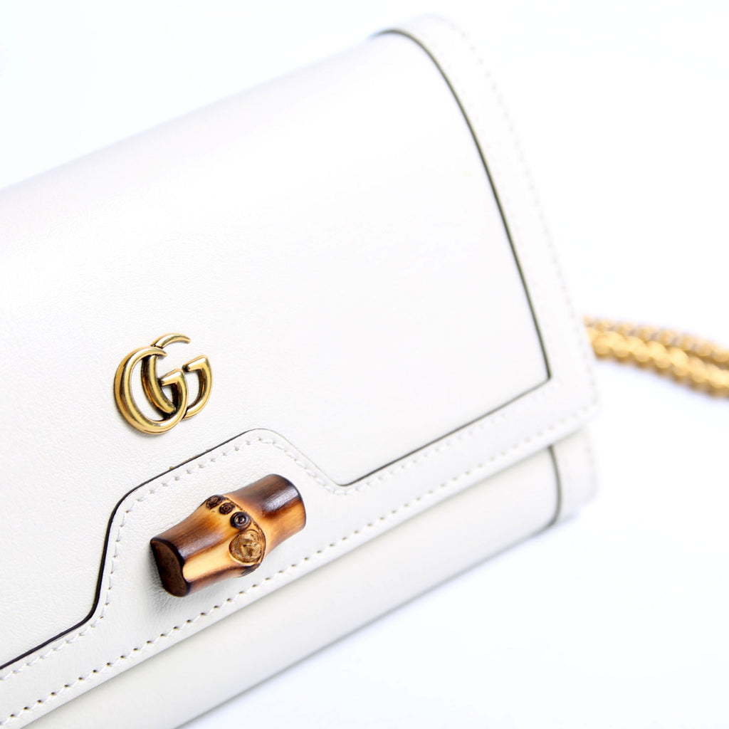 Gucci 658243 Diana Chain Wallet Cream