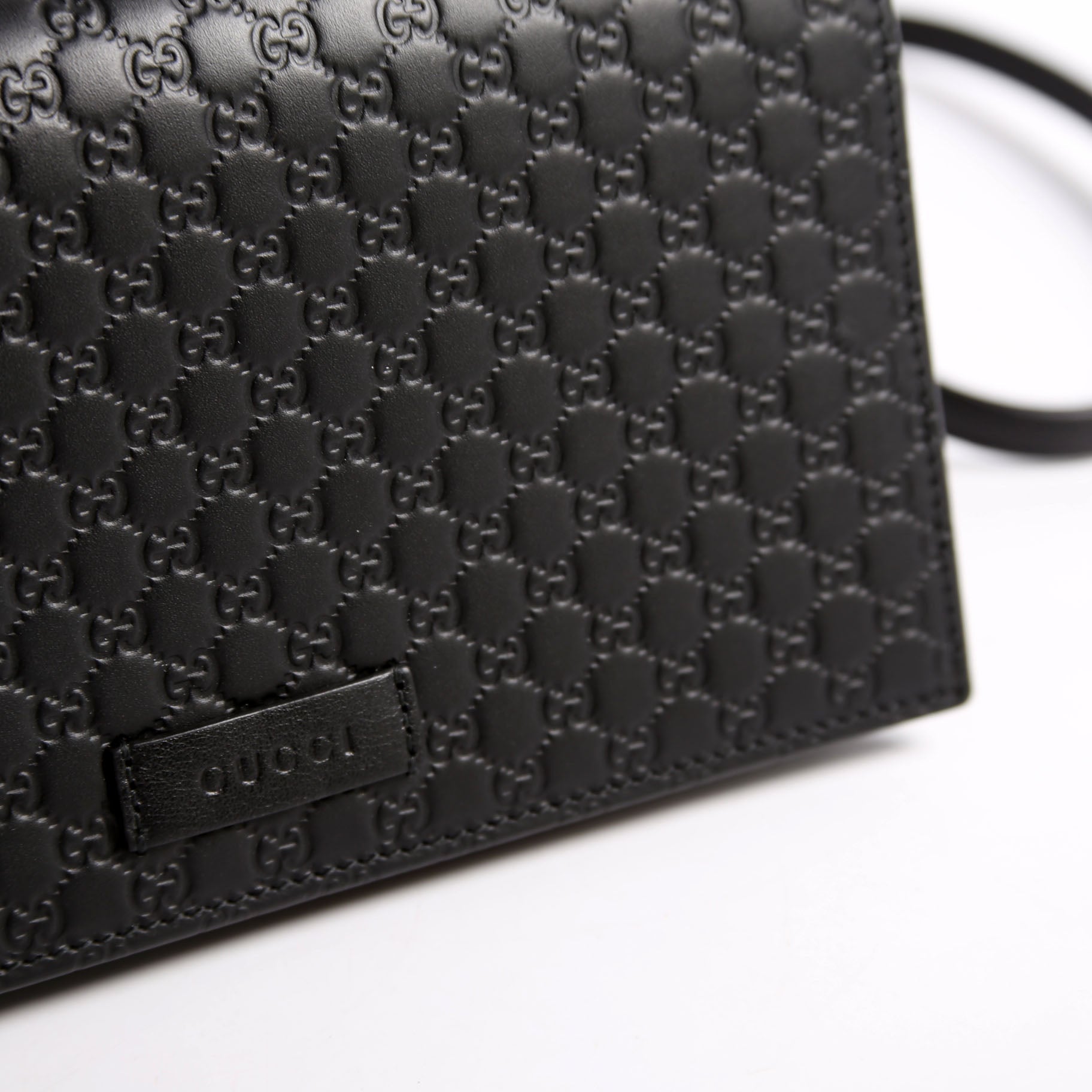 466507 Micro GG Wallet On Chain Black