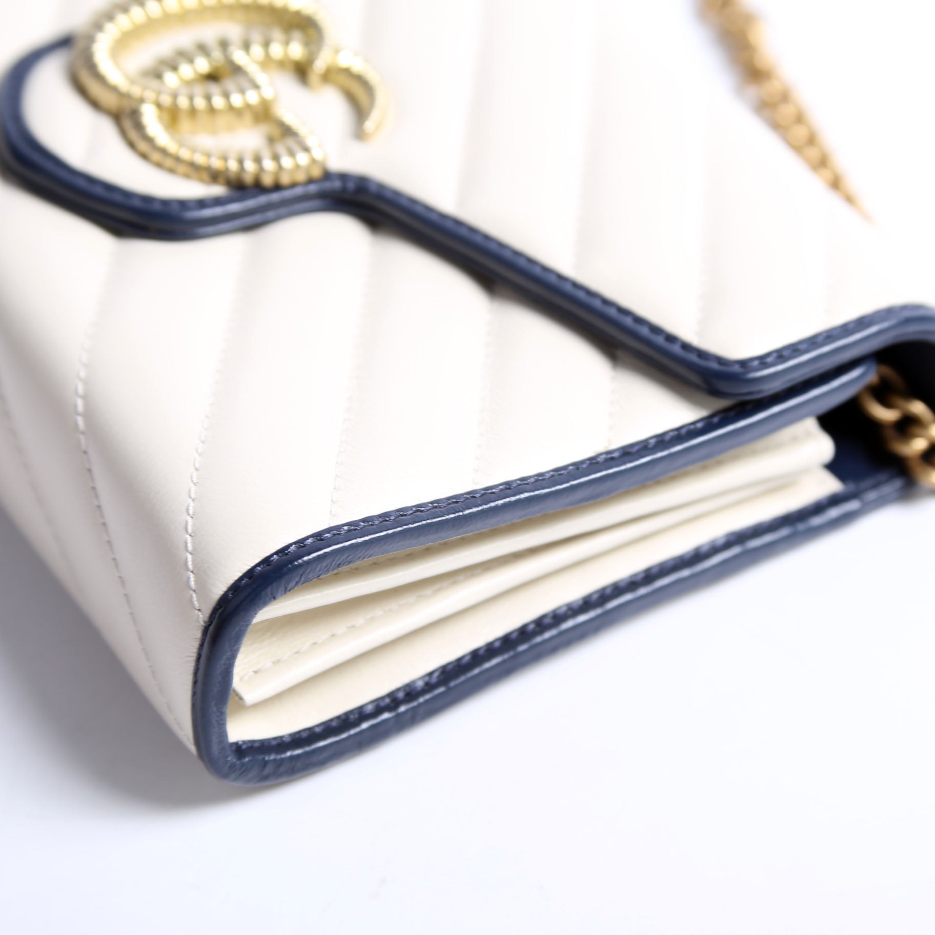 573807 Marmont Torchon Chain Wallet Cream/Blue