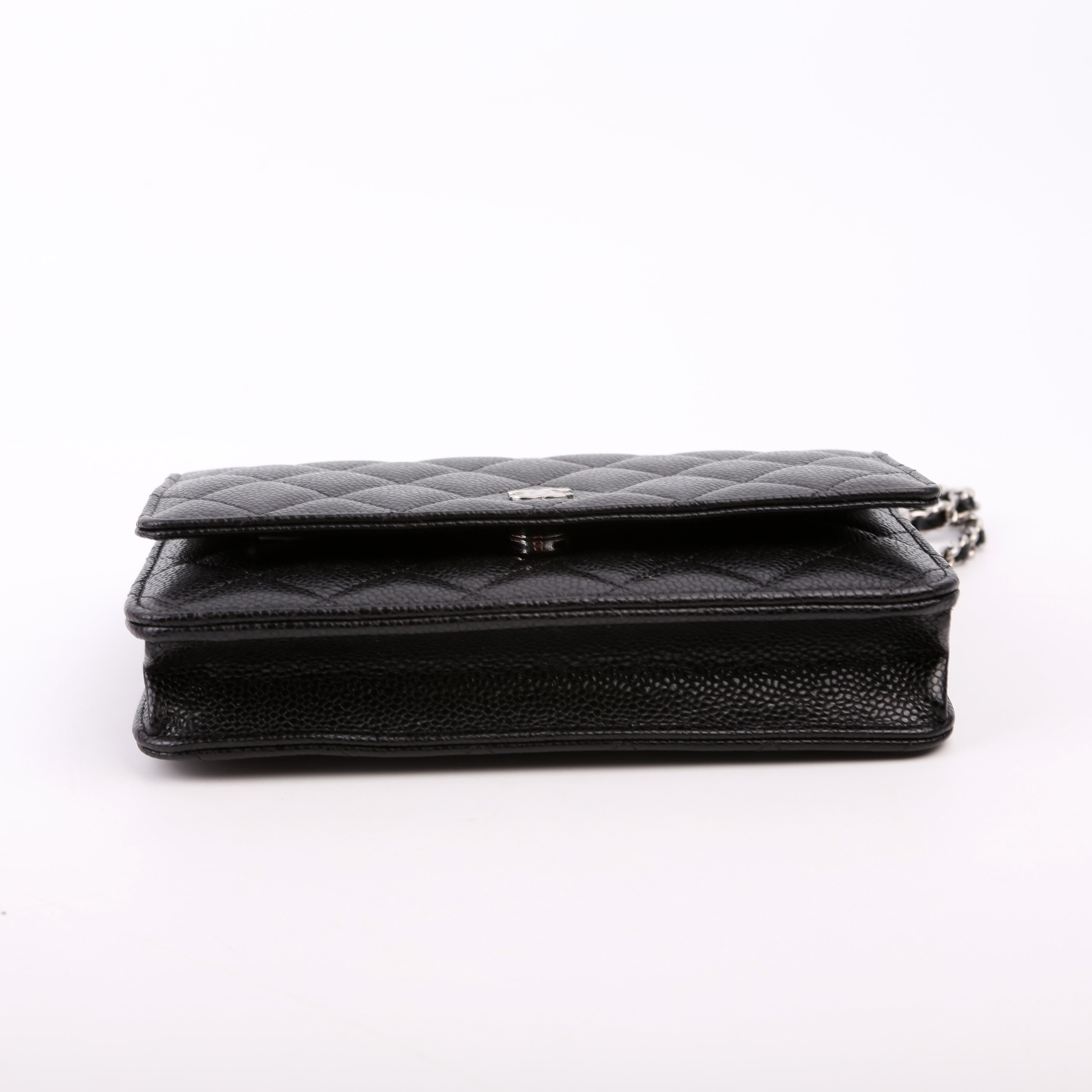 WOC Classic Quilted Caviar RFID Black