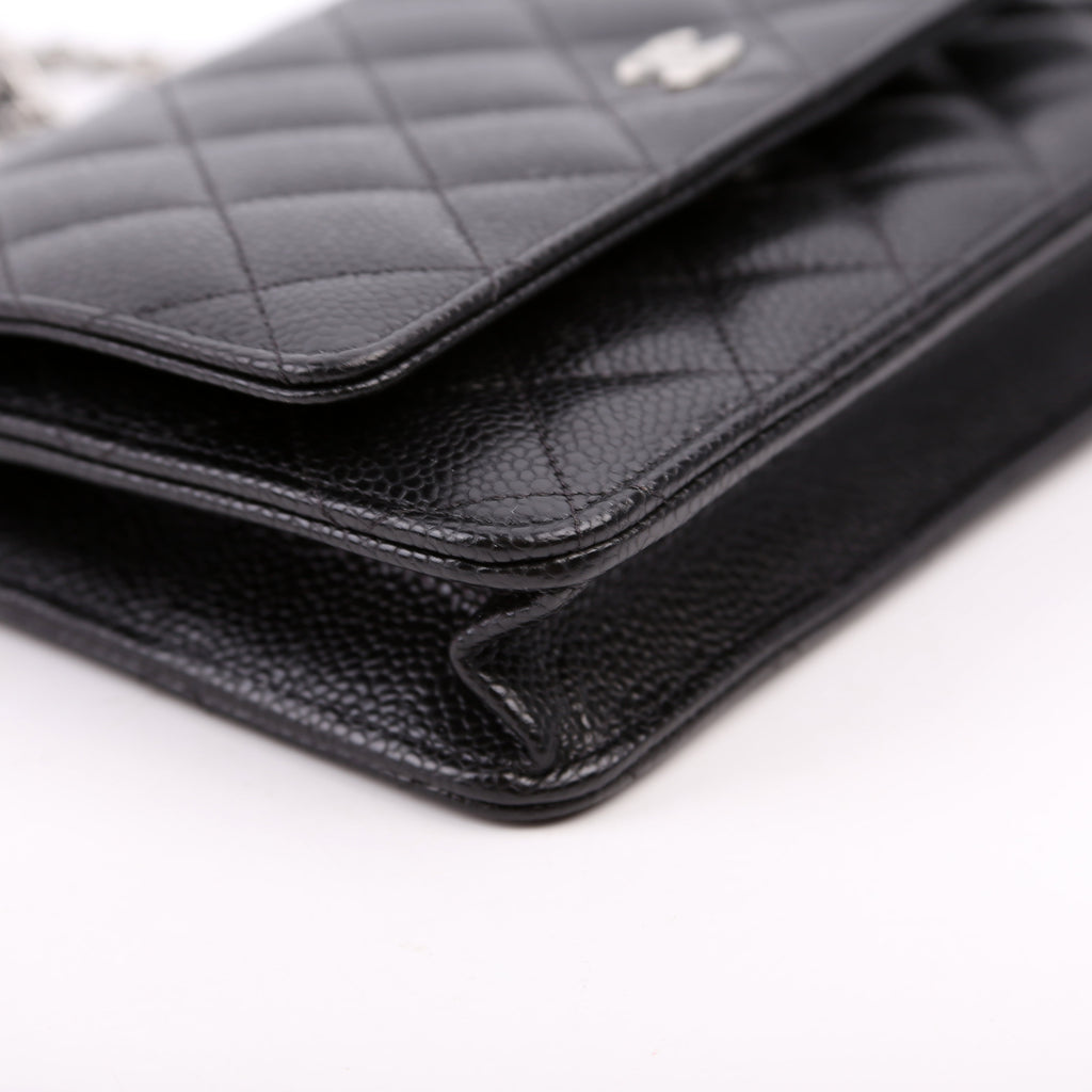 WOC Classic Quilted Caviar RFID Black
