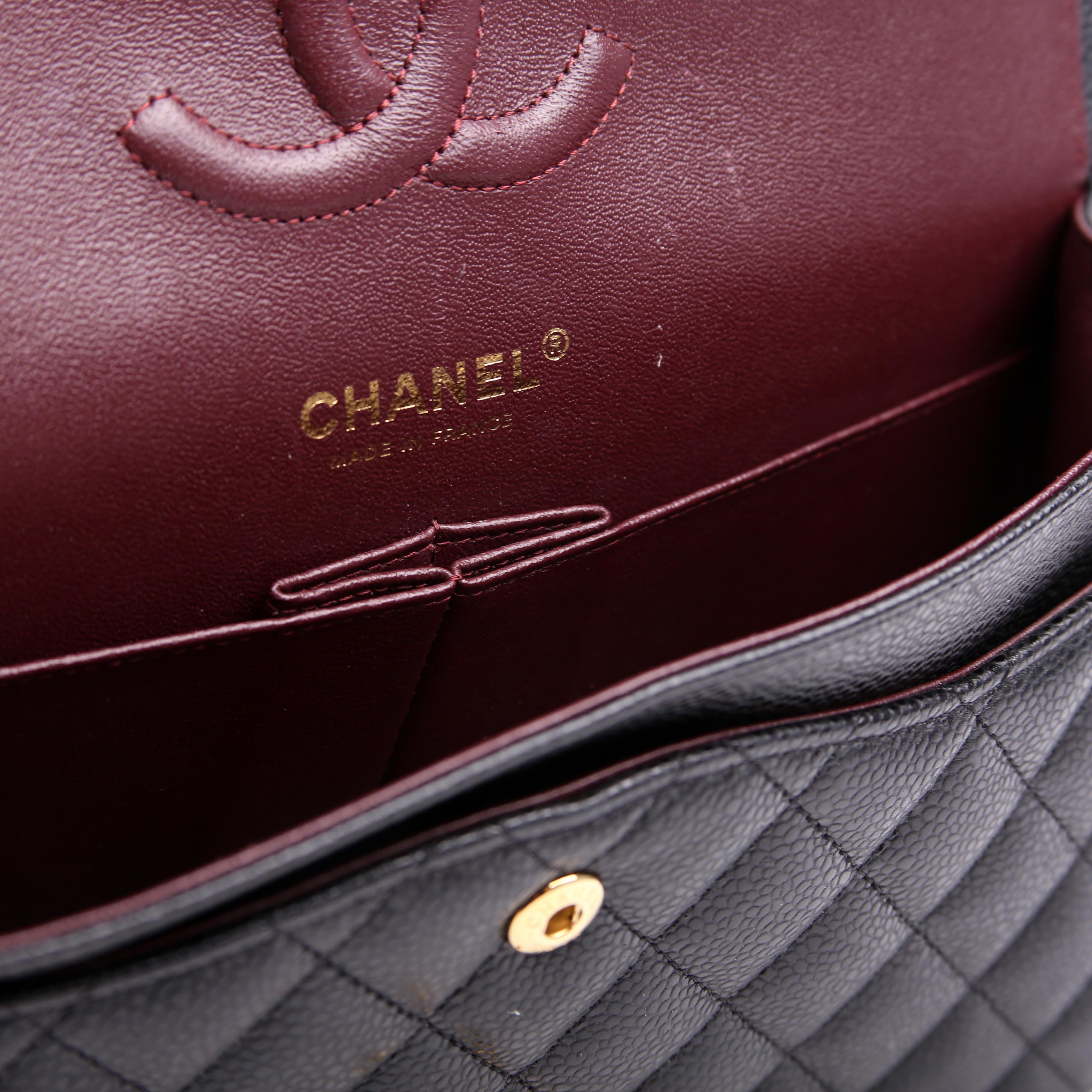 Classic Flap Medium Caviar 29M Black