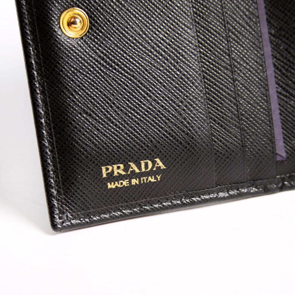 1MV021 Saffiano Triangle Logo Card Case Black