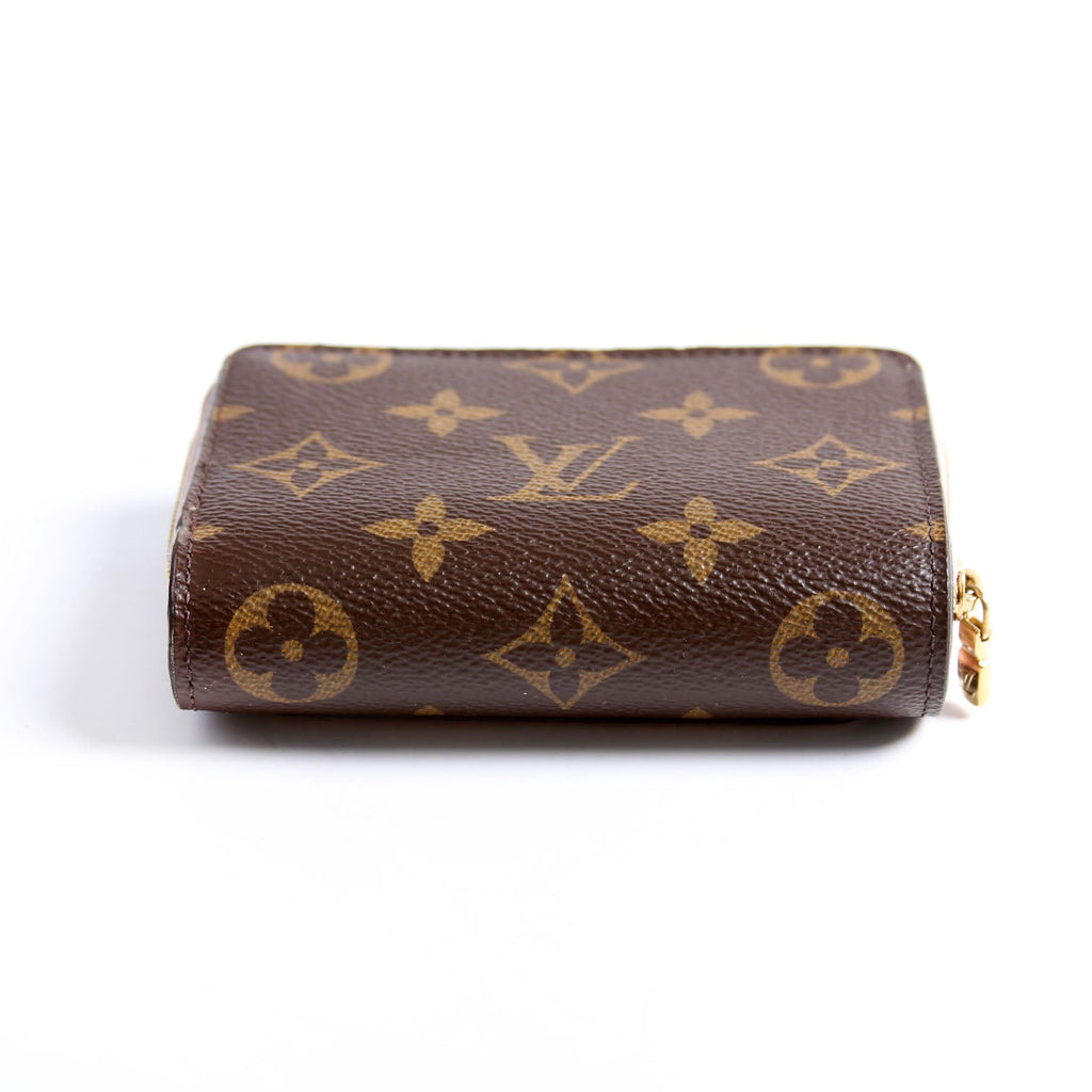 Lou Wallet Monogram