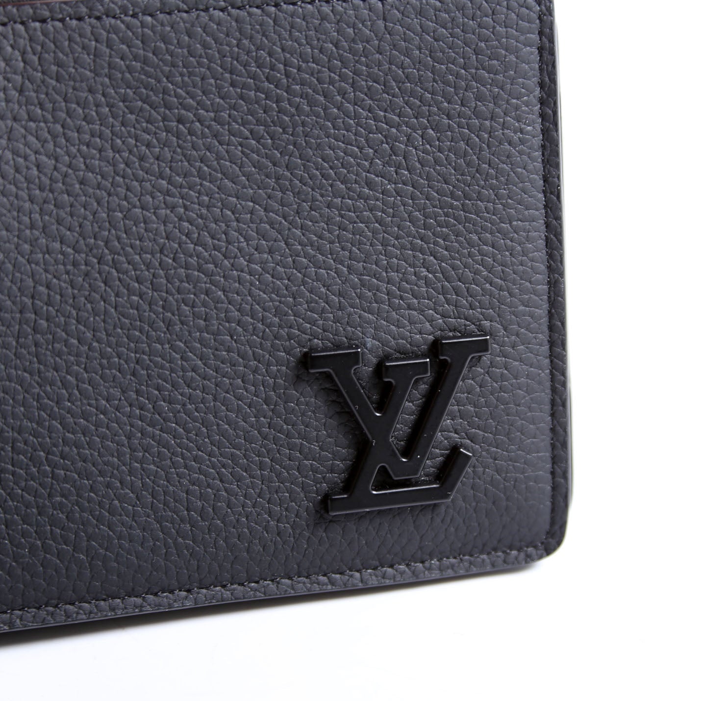 Multiple Wallet LV Aerogram