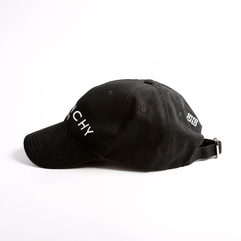 Logo Embroidered Hat Black/White