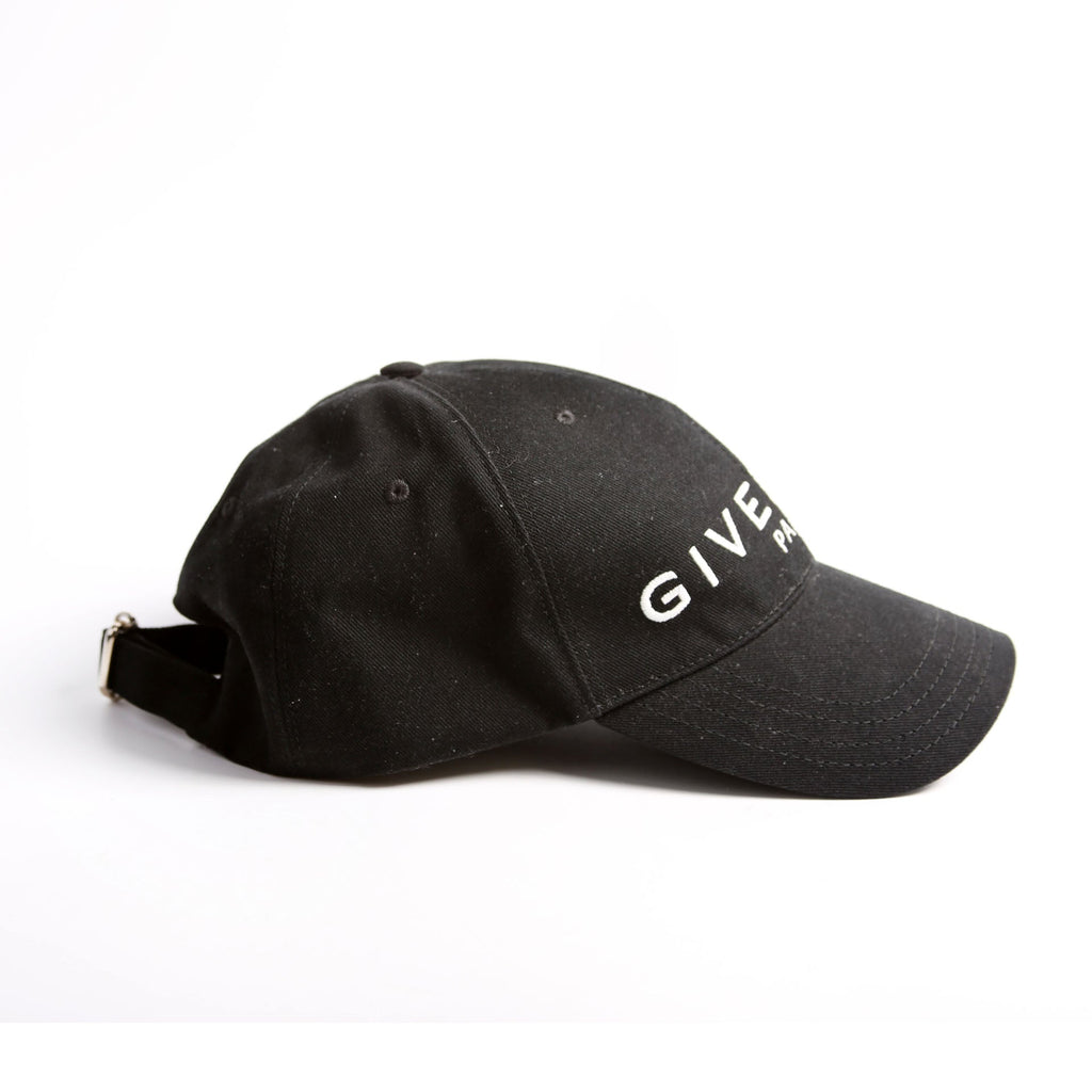 Logo Embroidered Hat Black/White