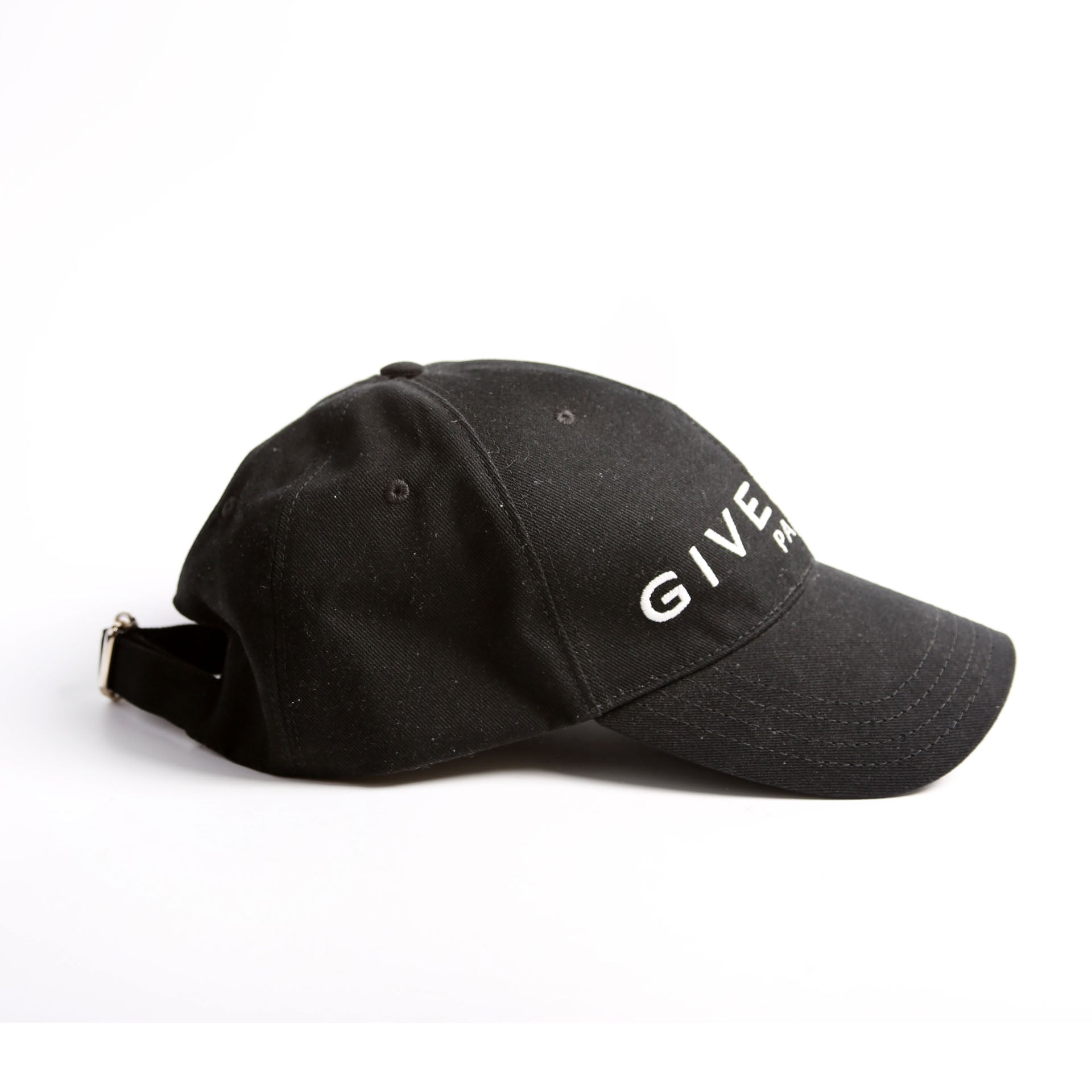 Logo Embroidered Hat Black/White