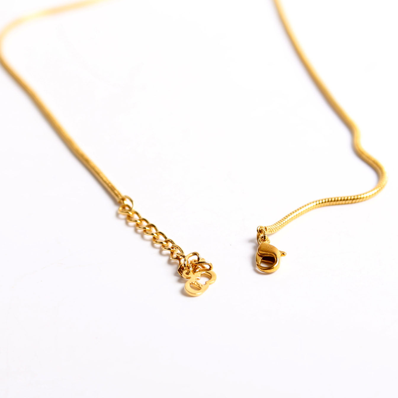 Logo Spellout Vintage Necklace Gold