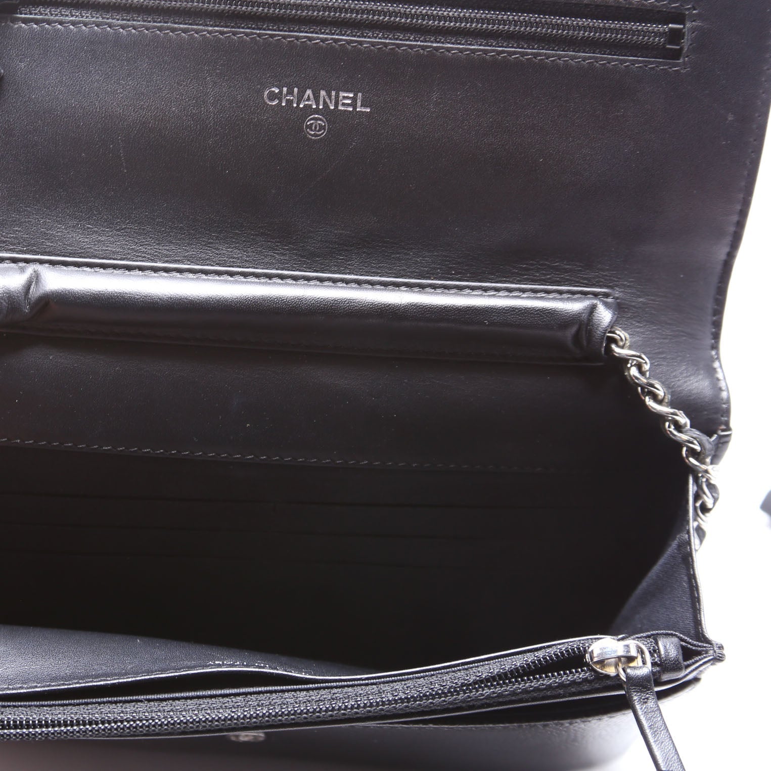 WOC Timeless CC Caviar Black