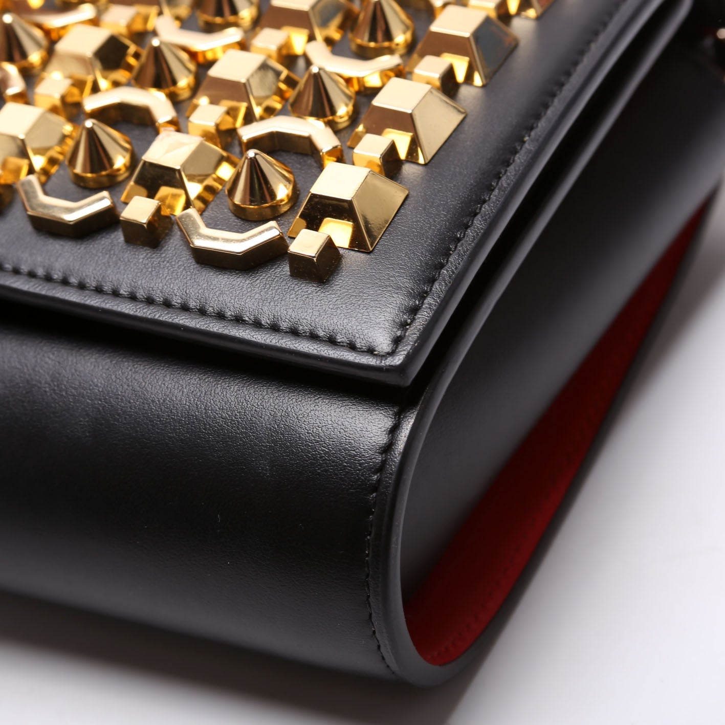Paloma Empire Spike Clutch Black/Gold