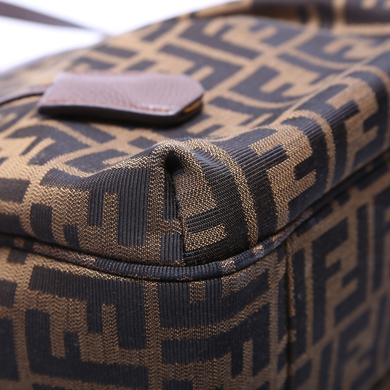 8BH268 Zucca Medium Shopping Bag Brown