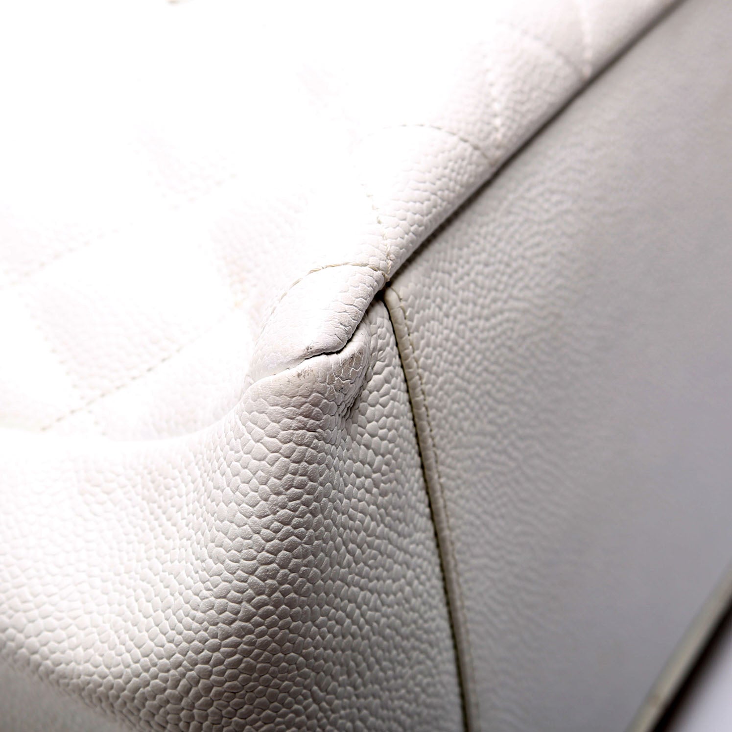 Grand Shopping Tote Caviar White/Silver