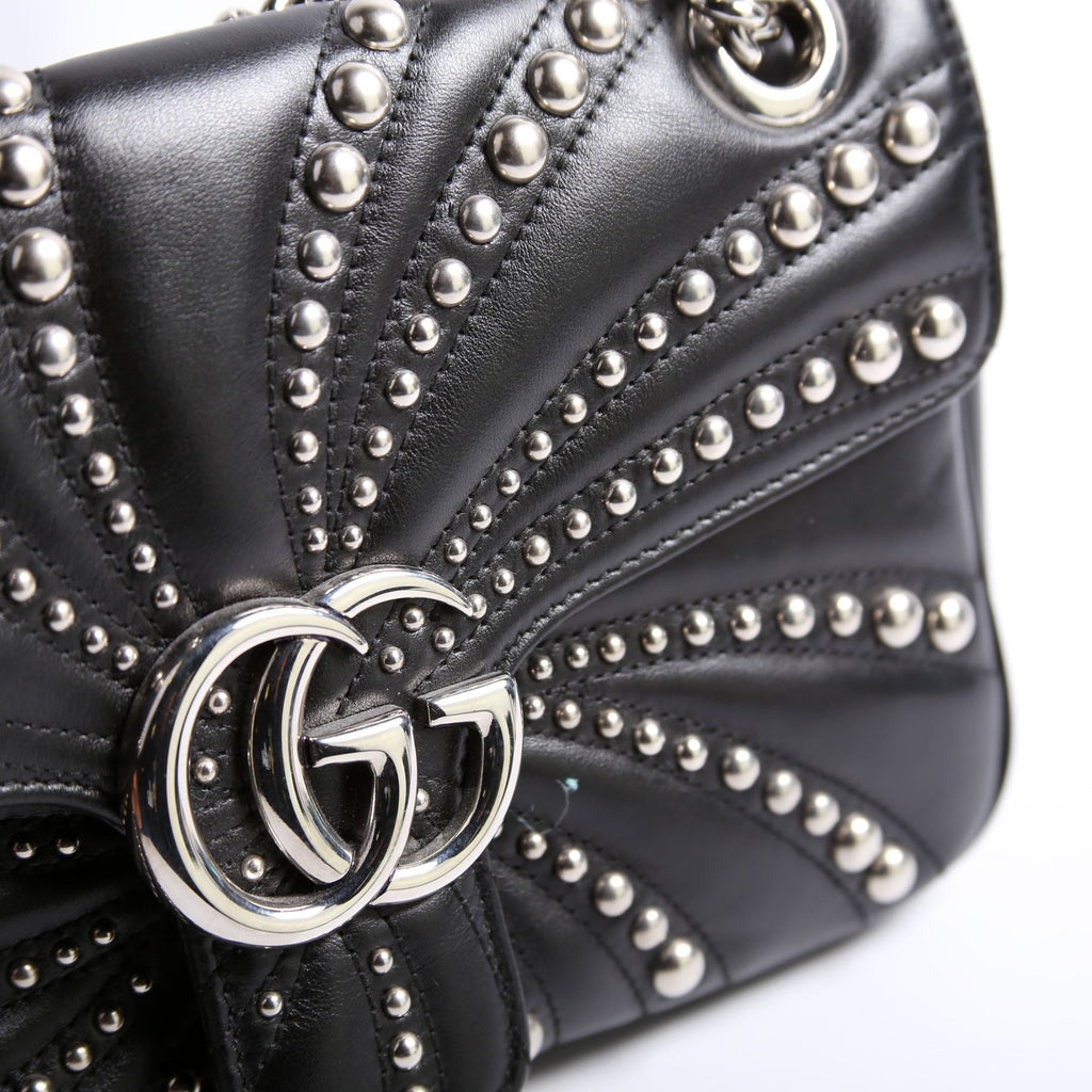 443497 Marmont GG Spiral Stud Calfskin Shoulder Small Flap Black/Silver