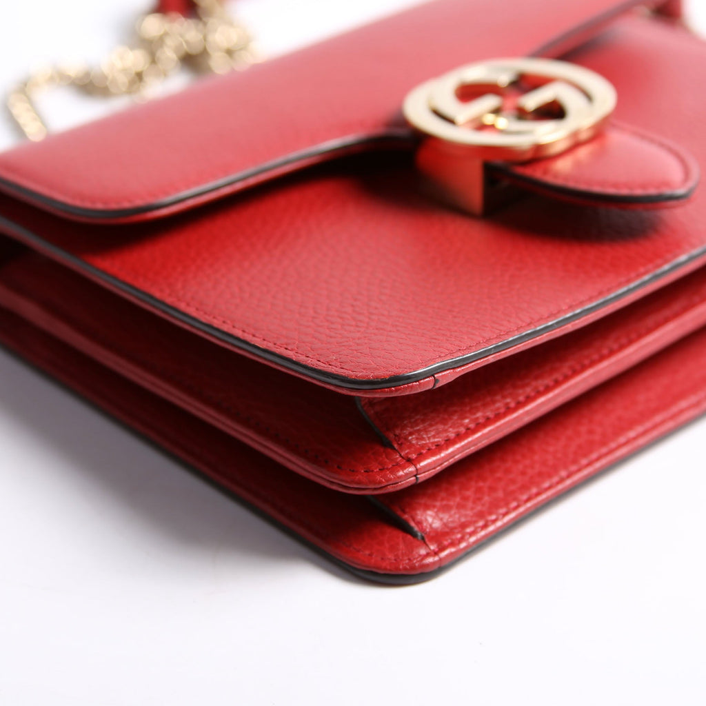 Gucci 510304 Interlocking Small Crossbody Red