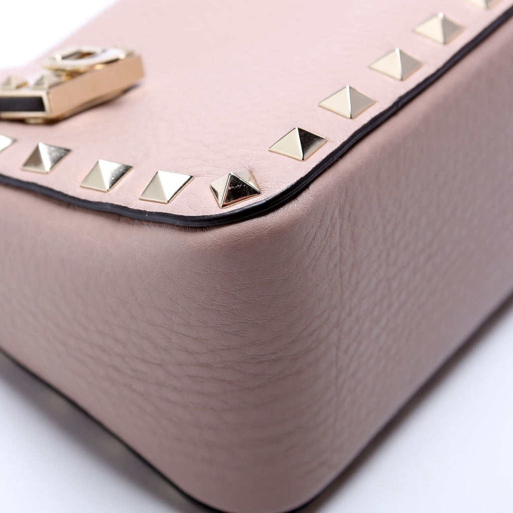 Rockstud Selleria Flip Lock Shoulder Bag Taupe