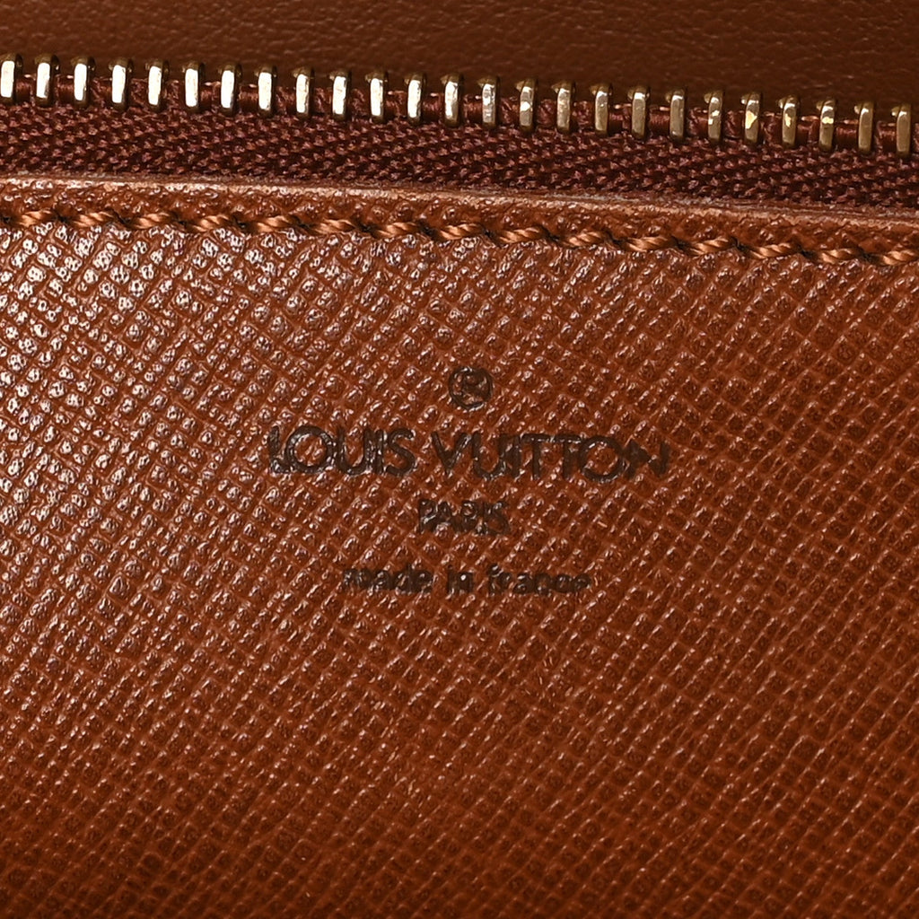 Louis Vuitton Monogram Trocadero 30