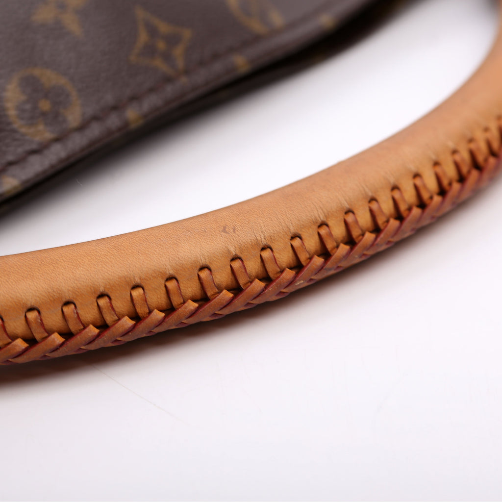 Artsy MM Monogram