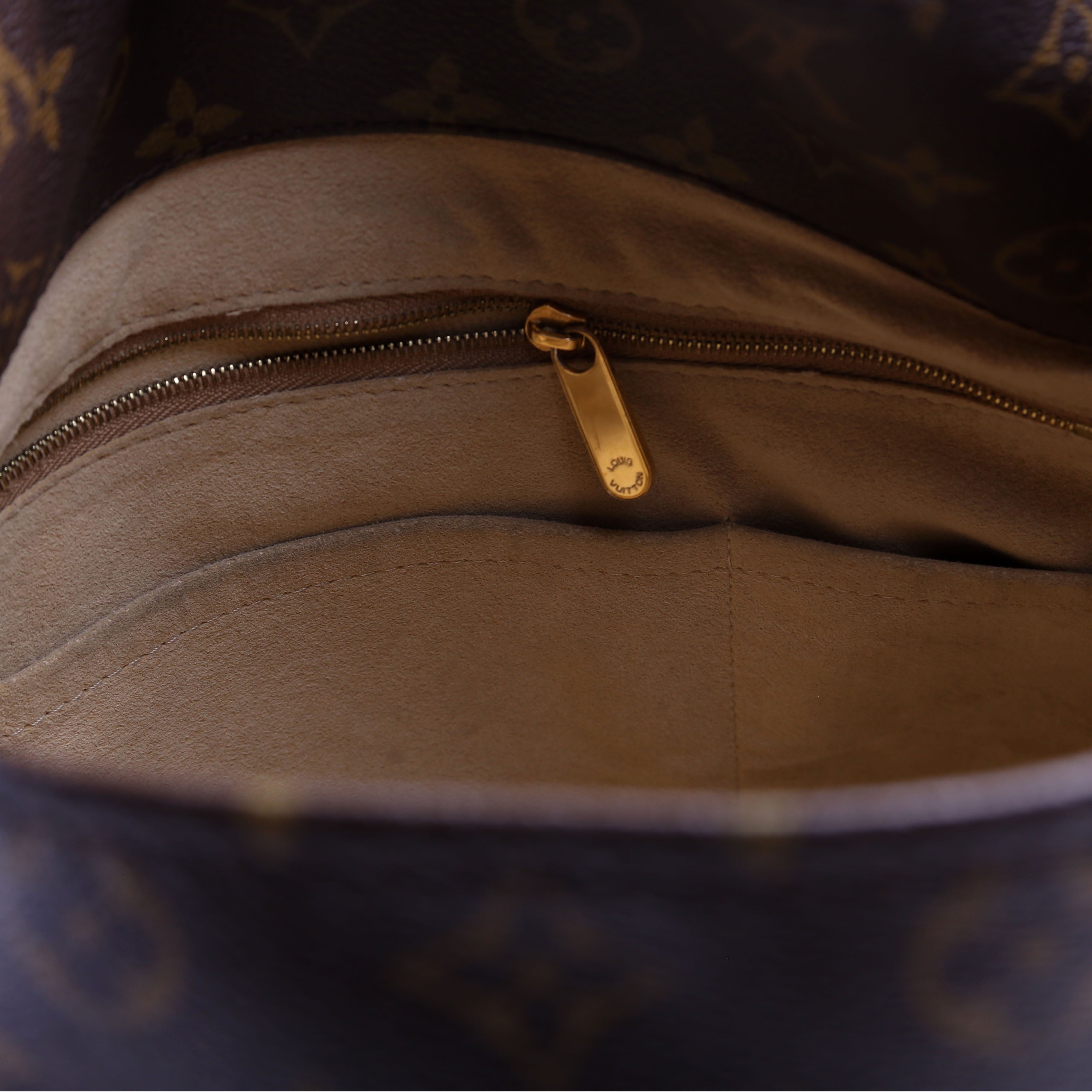 Artsy MM Monogram