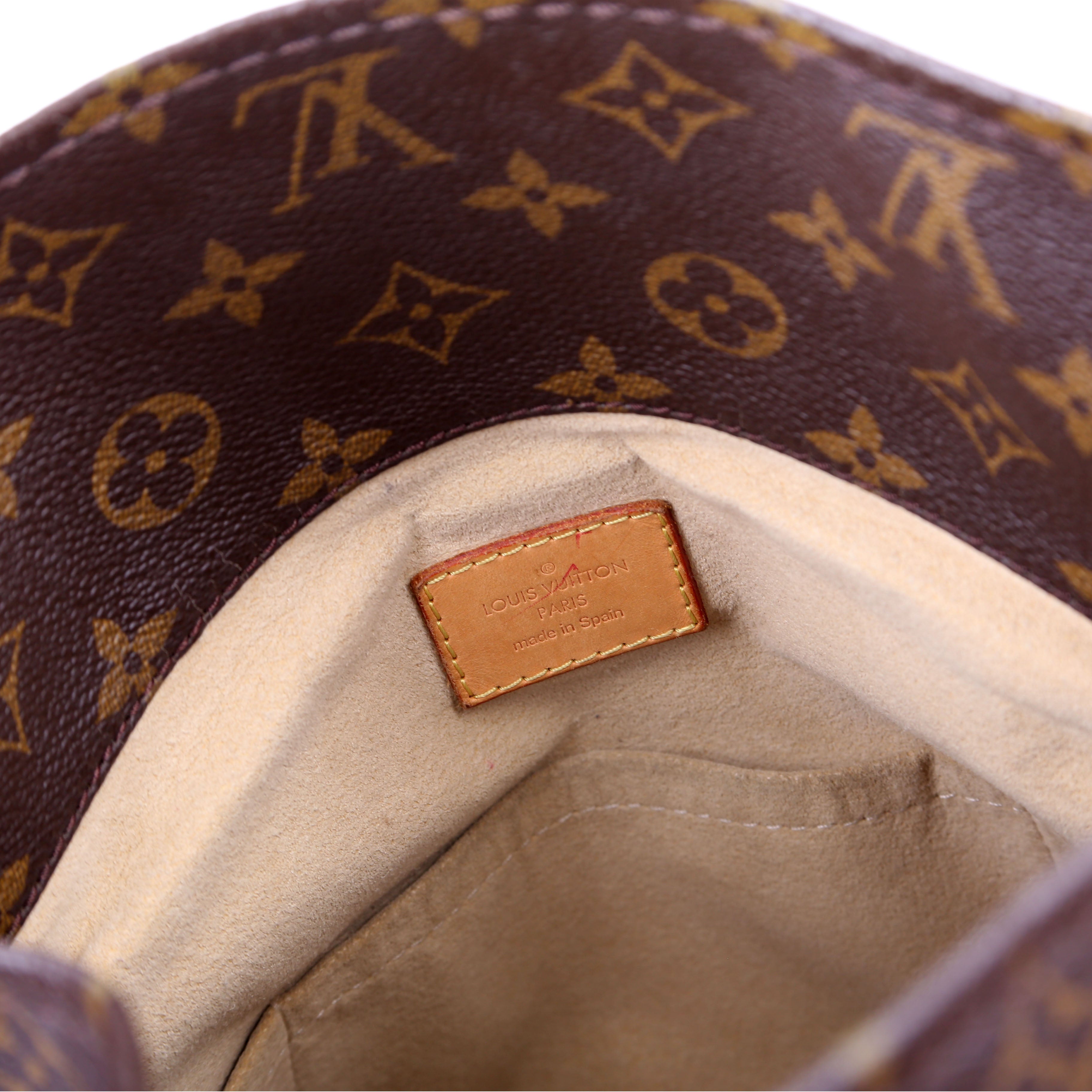 Artsy MM Monogram