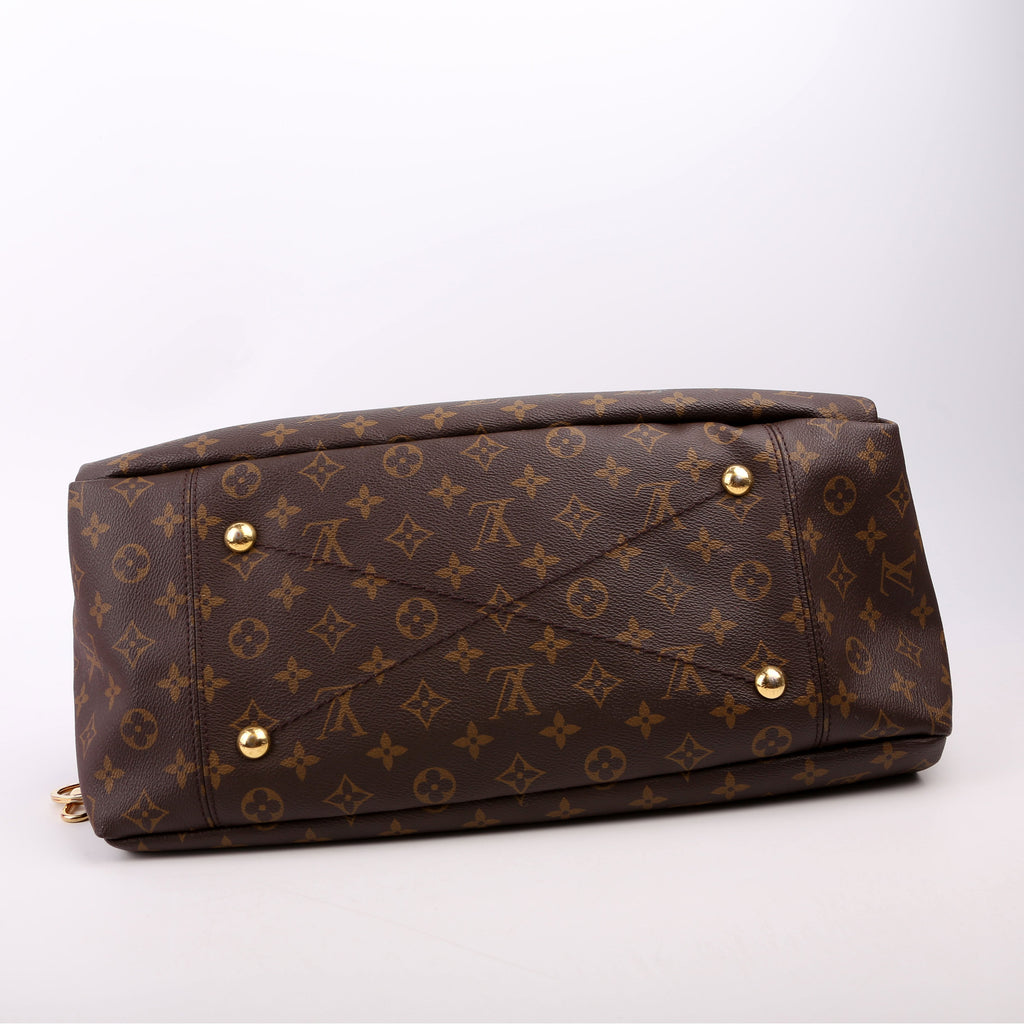 Artsy MM NM Monogram