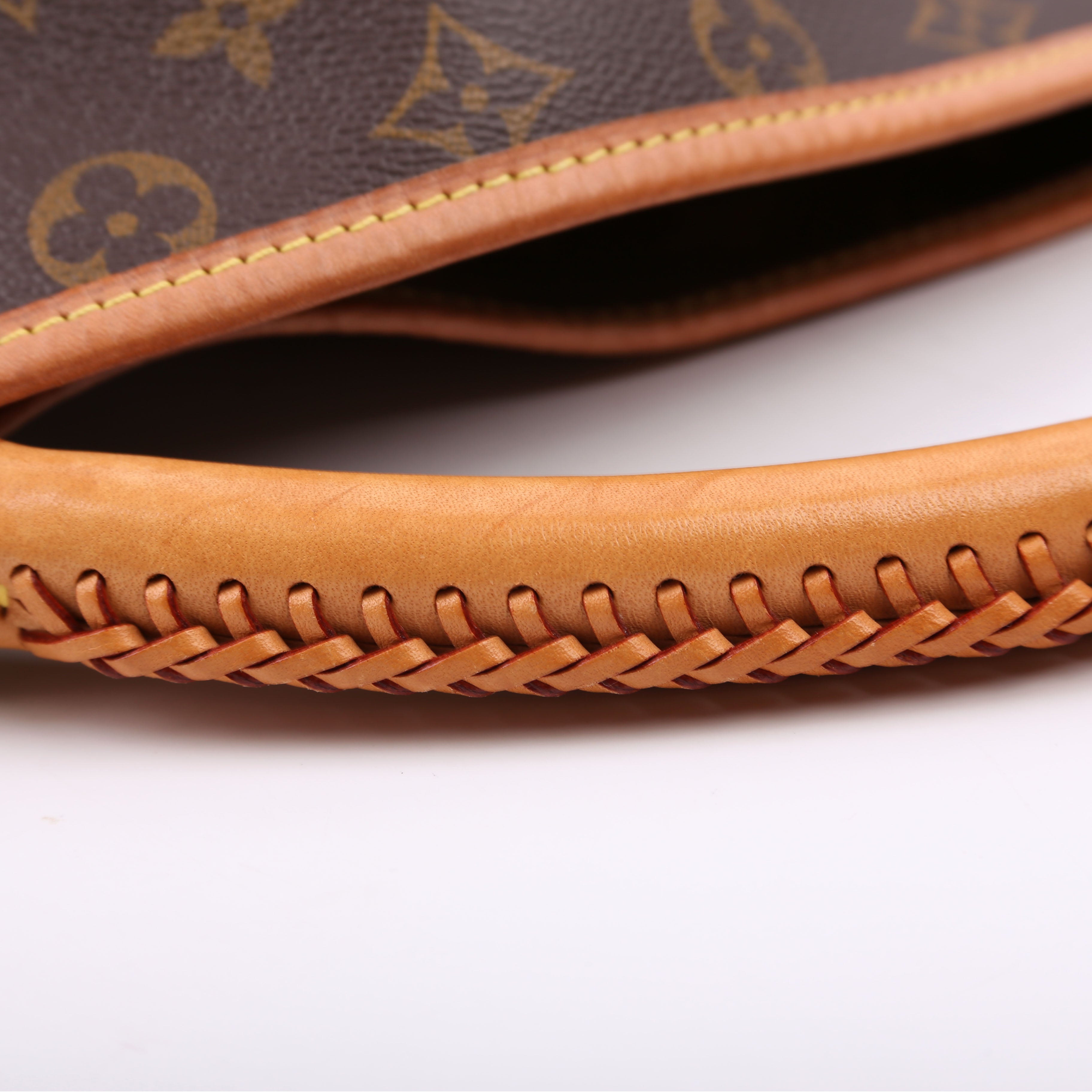 Artsy MM NM Monogram