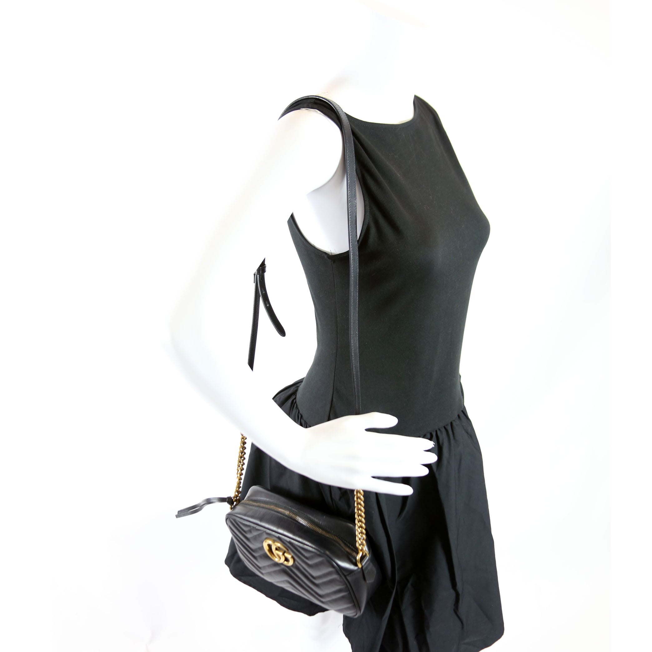 447632 Marmont Small Leather Camera Black