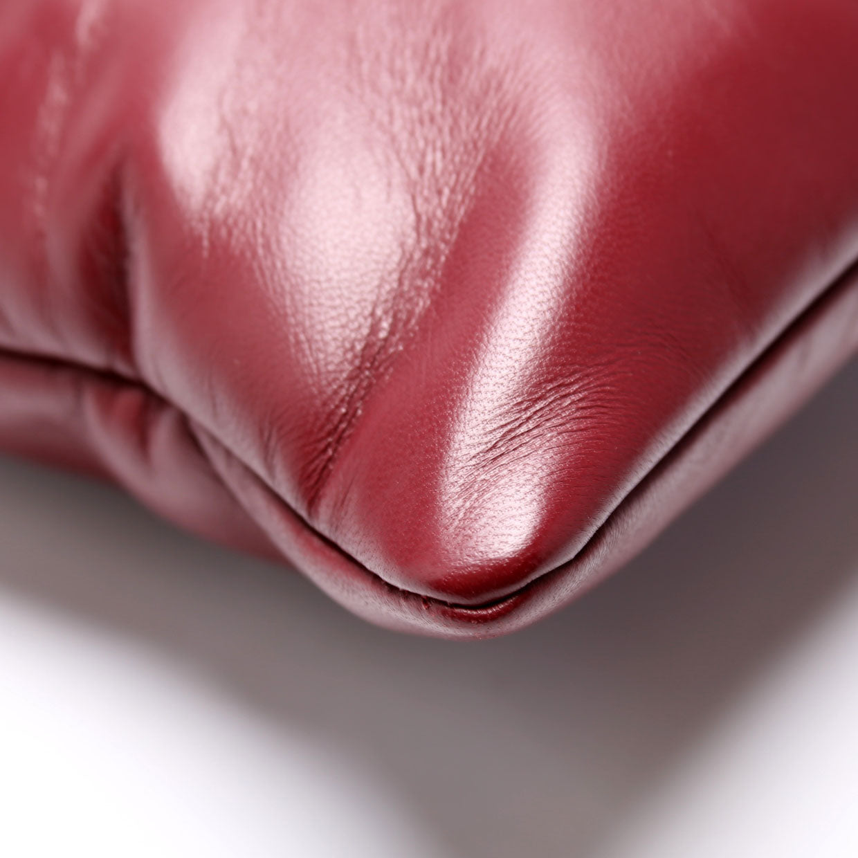 SAINT LAURENT 778943 Calypso Large Pouch Lambskin Burgundy