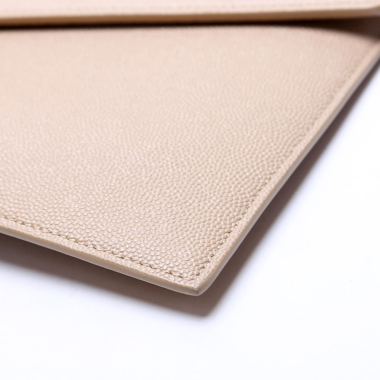 Uptown Pouch Grain 565739 Nude