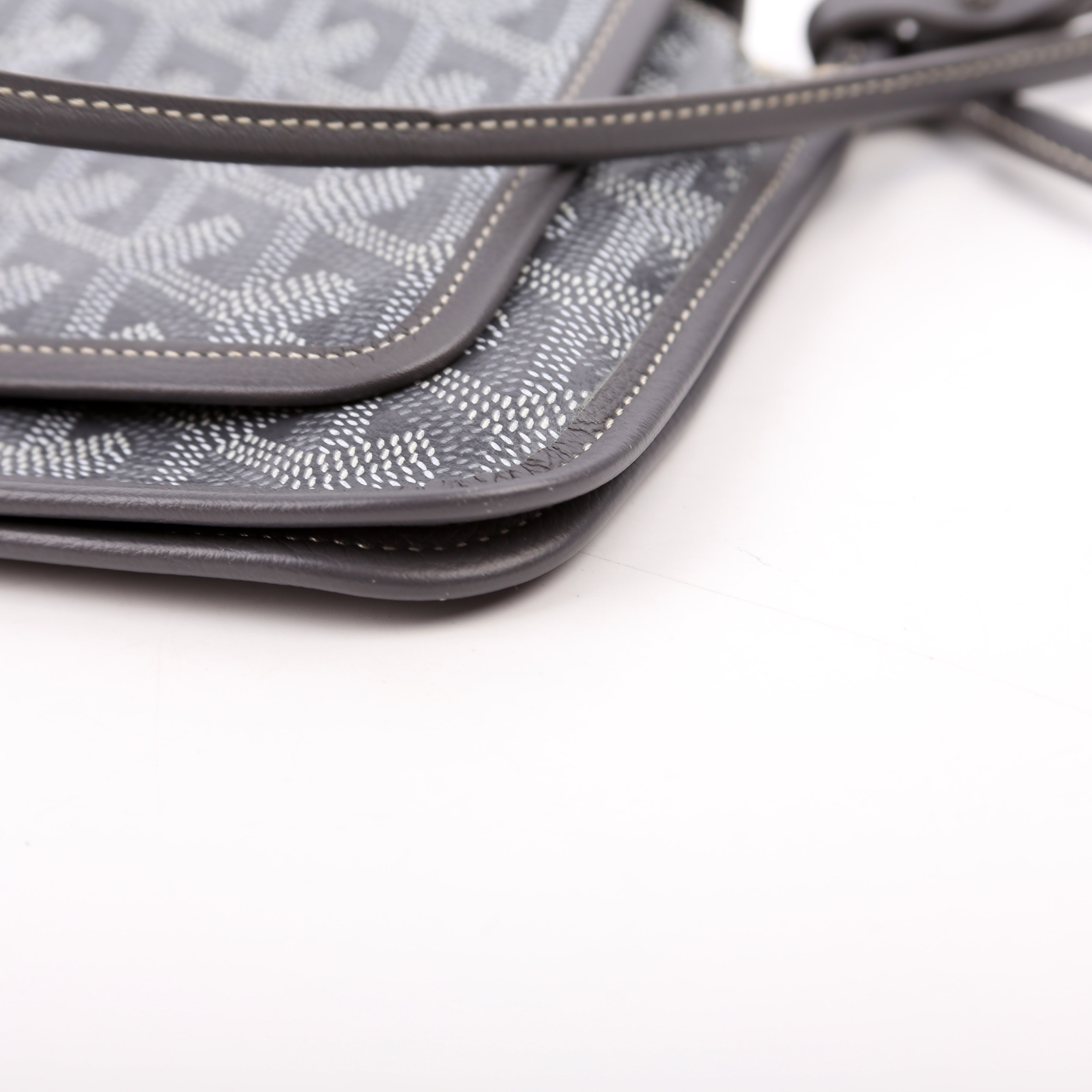 Plumet Pocket Wallet Grey