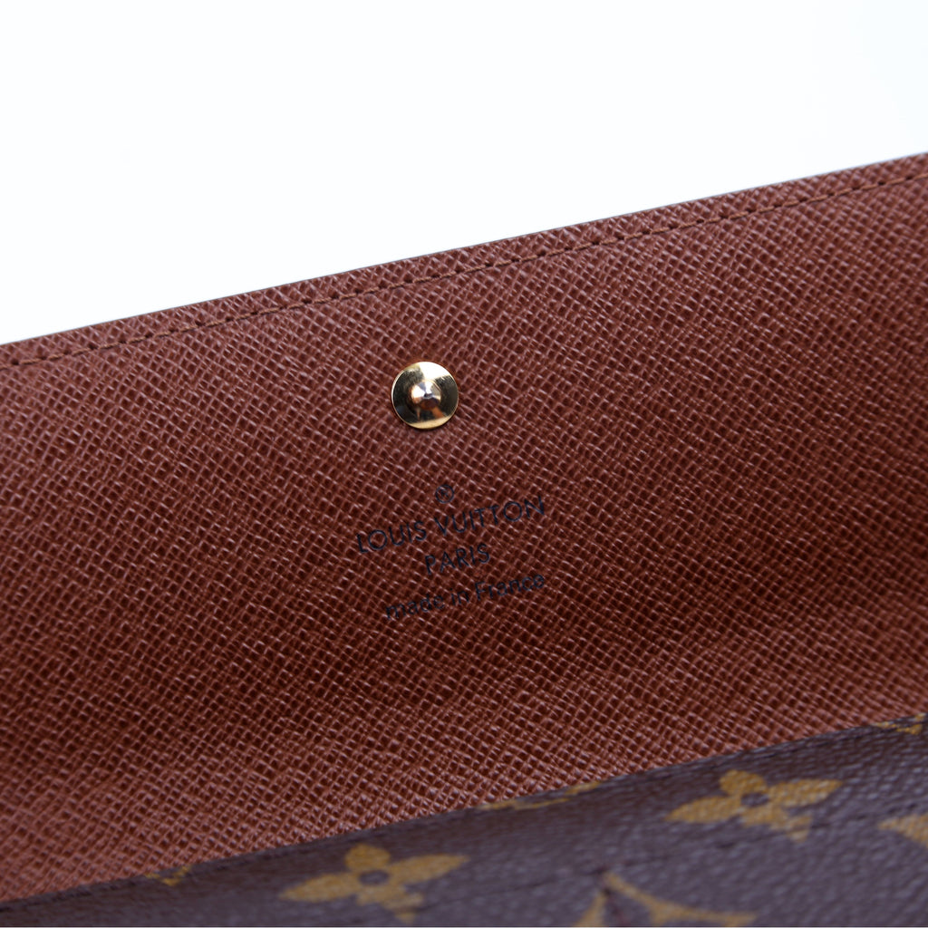 International Wallet Mongoram