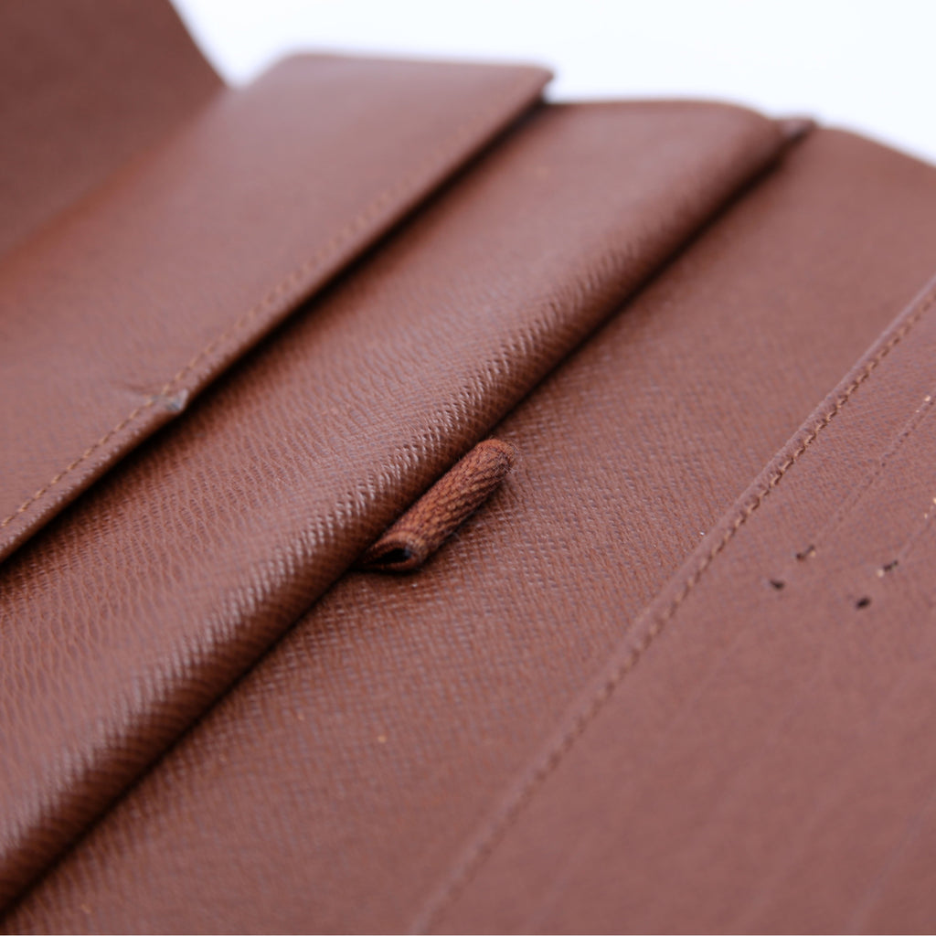 International Wallet Mongoram