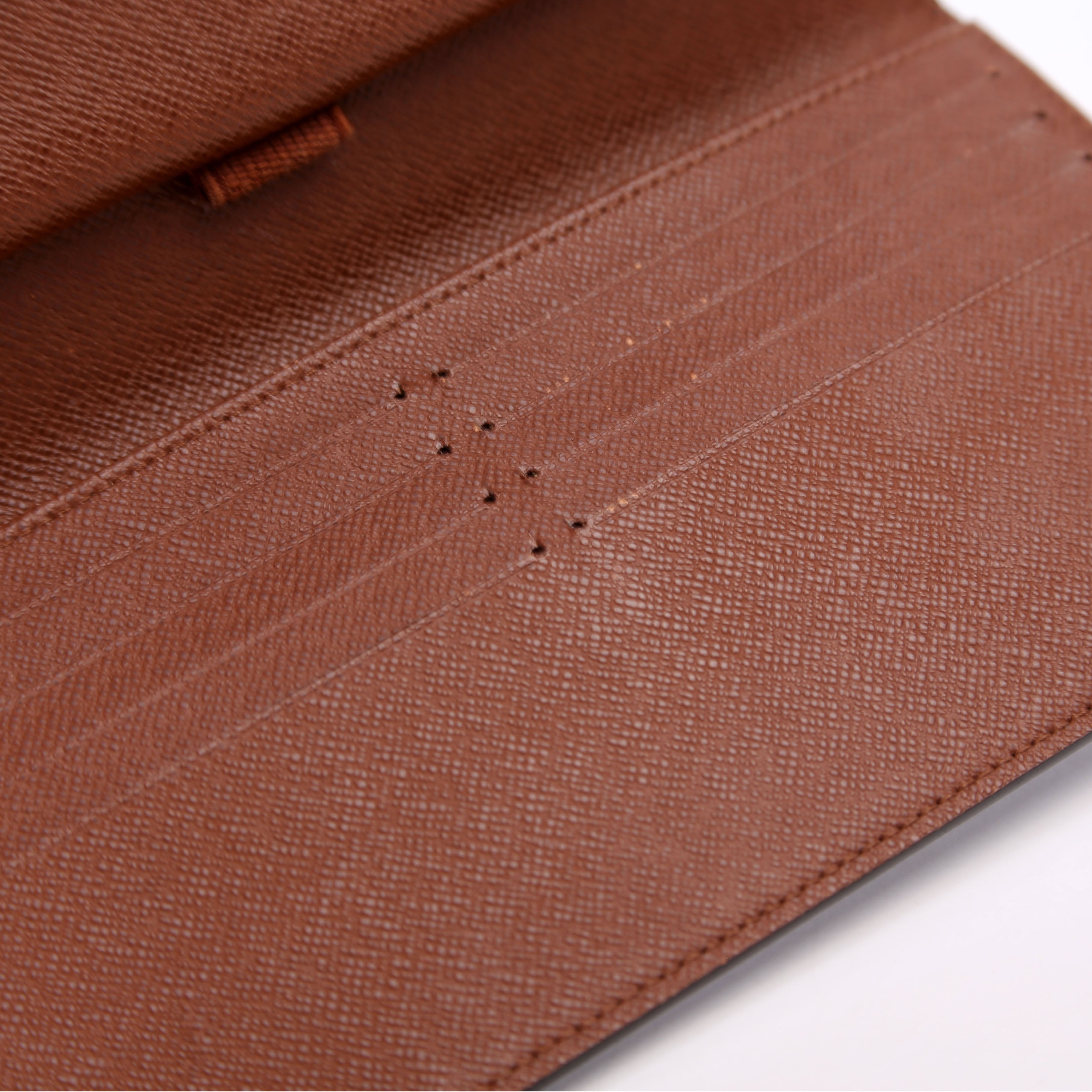 International Wallet Mongoram