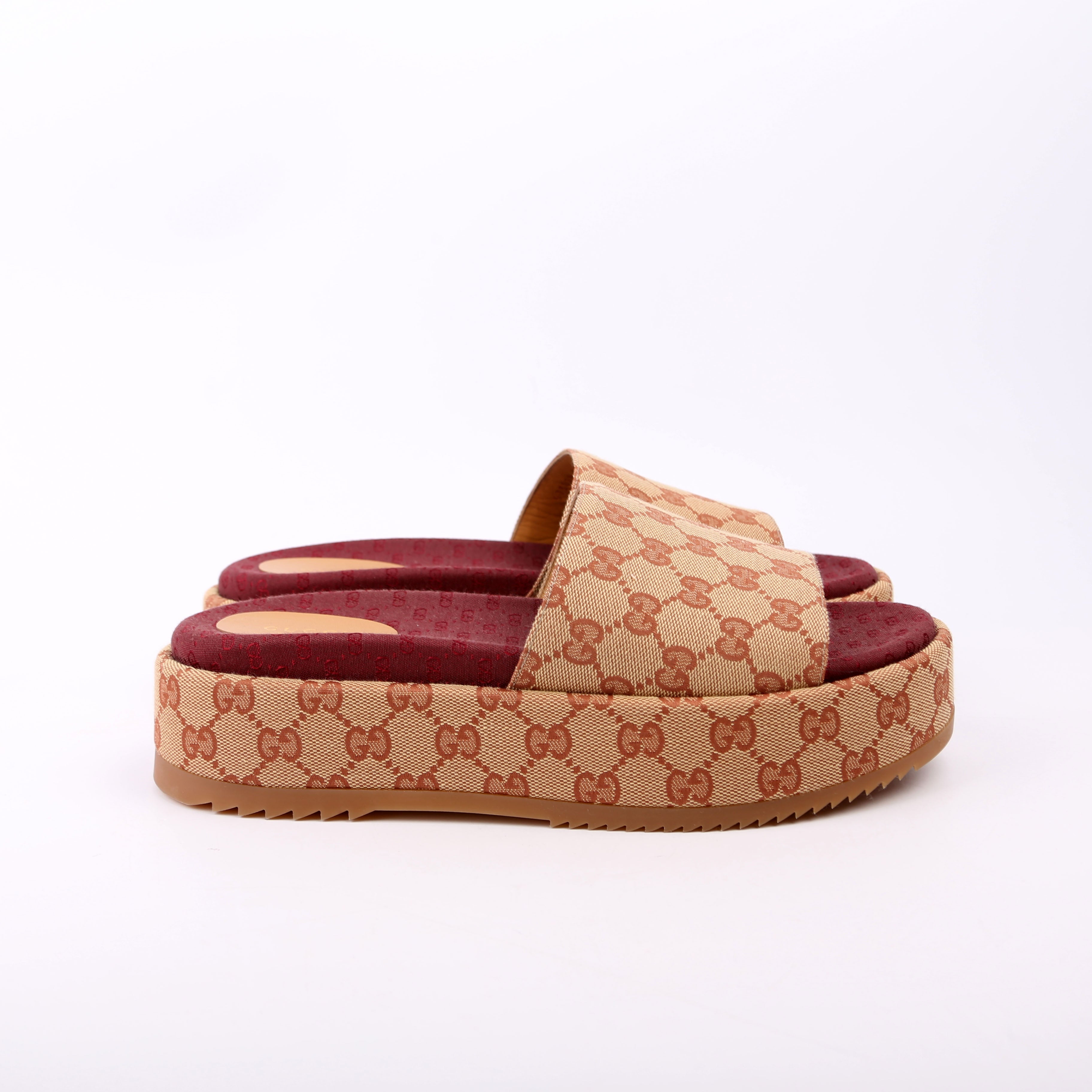 GG Canvas Platform Slides Size 41