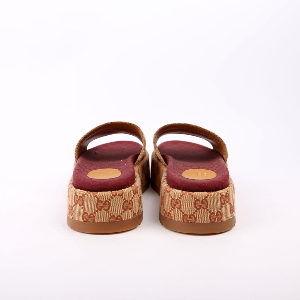GG Canvas Platform Slides Size 41