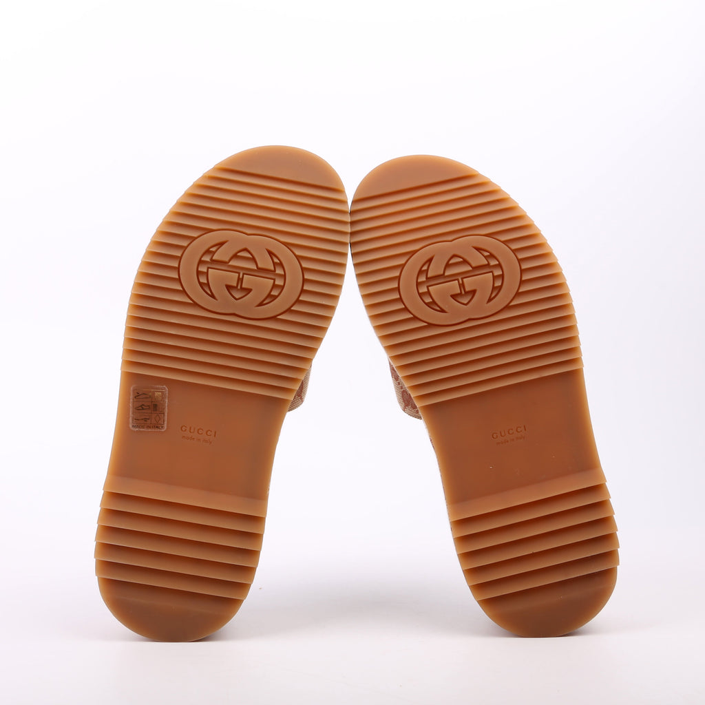 GG Canvas Platform Slides Size 41