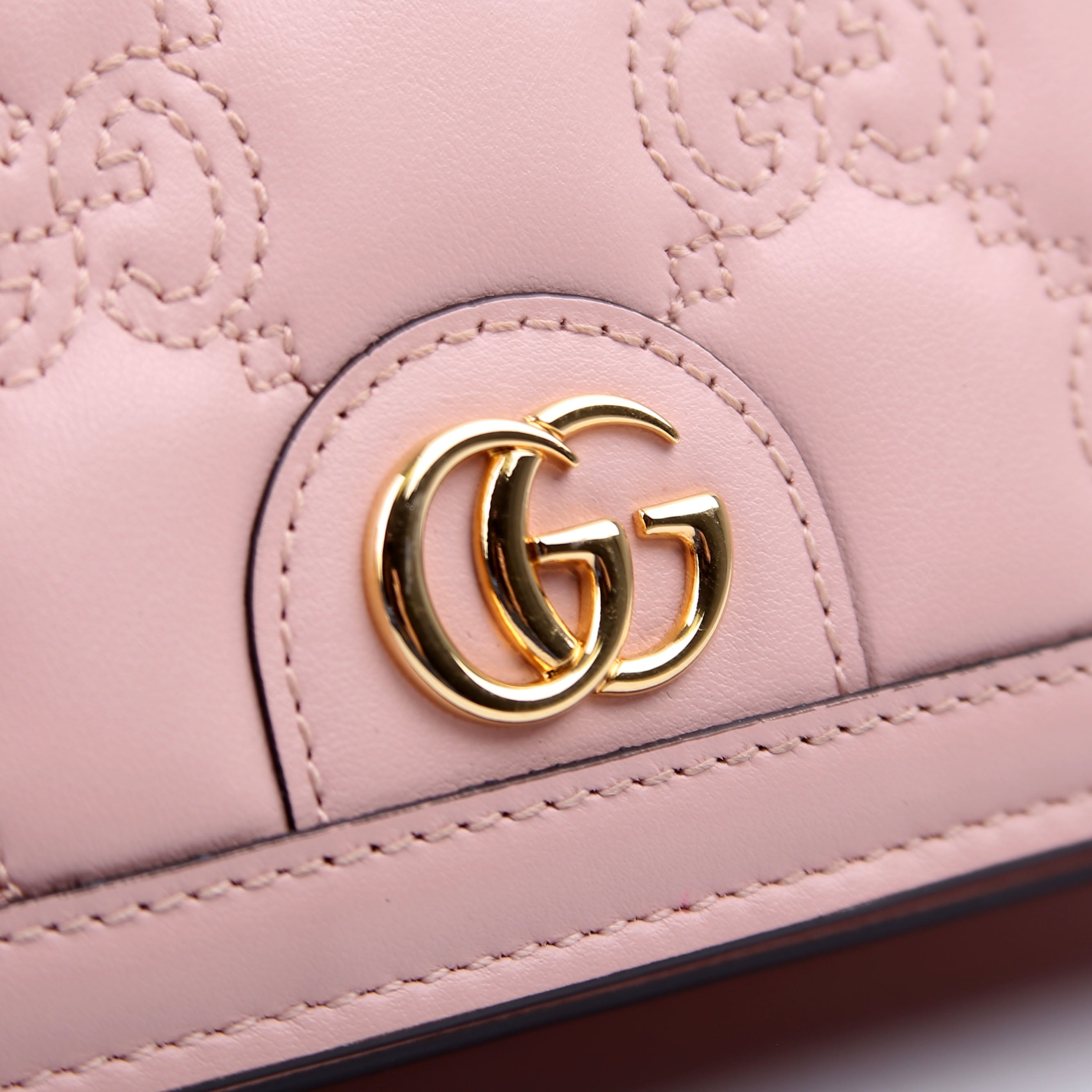 Gucci 723787 GG Matelasse Chain Wallet Pink