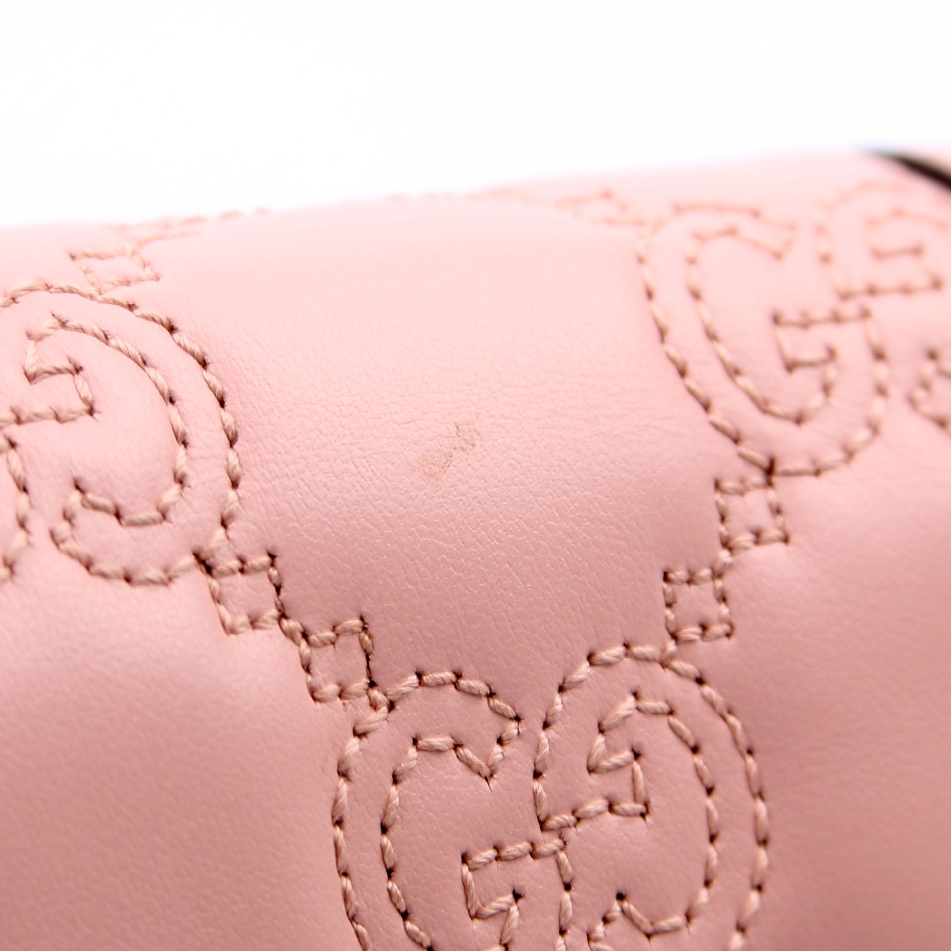 Gucci 723787 GG Matelasse Chain Wallet Pink