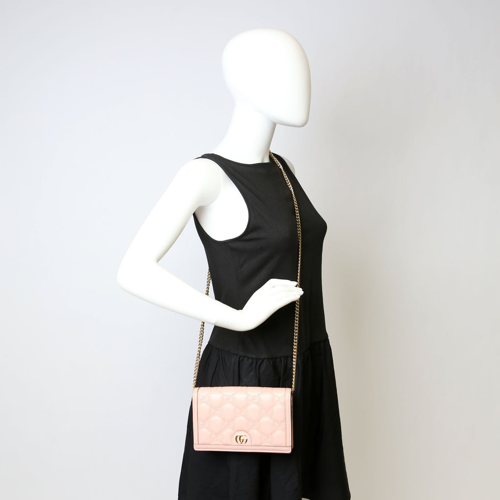 Gucci 723787 GG Matelasse Chain Wallet Pink